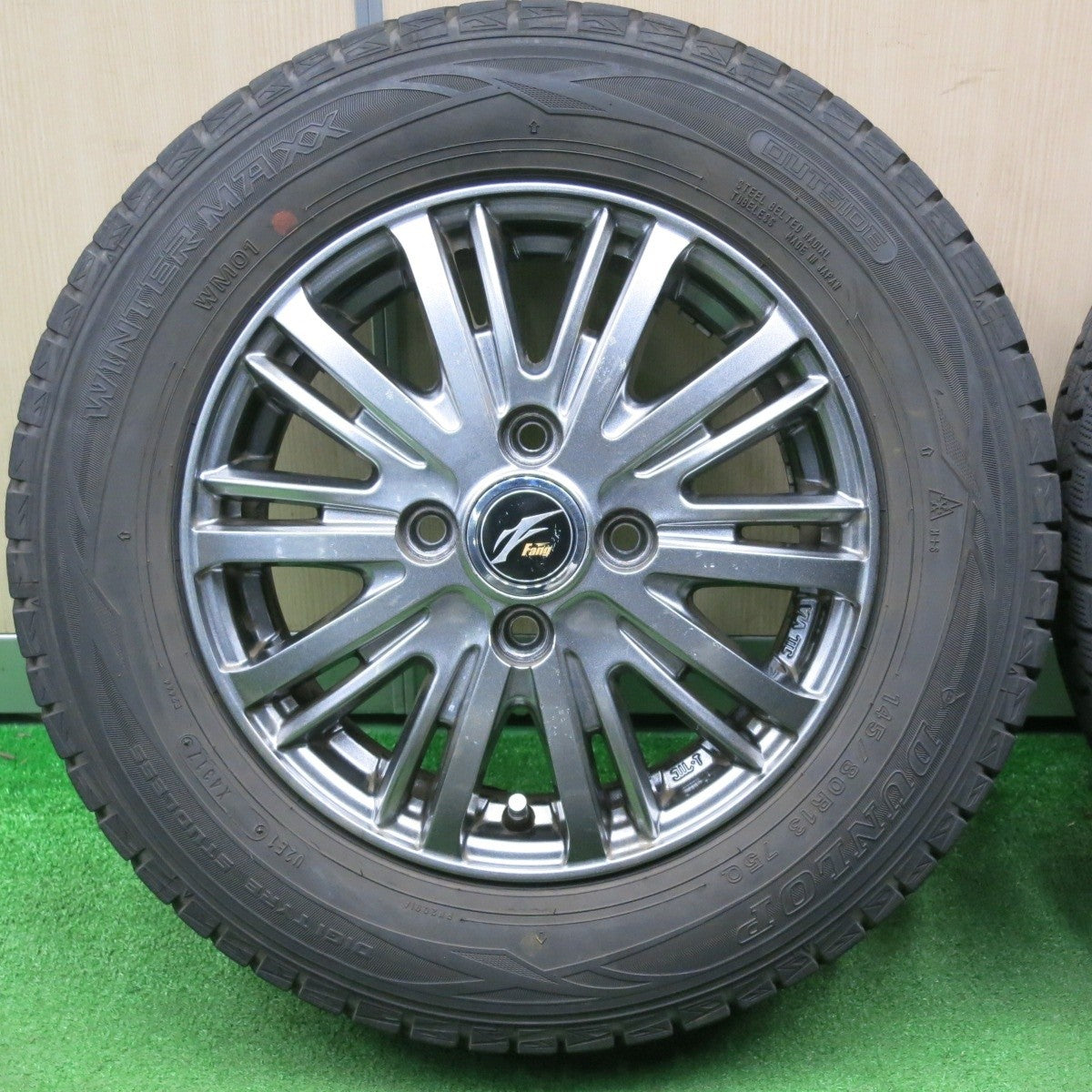 4本価格★スタッドレス 145/80R13 ダンロップ ウインターマックス WM01 Fang ファング 13インチ PCD100/4H★5010302NJス