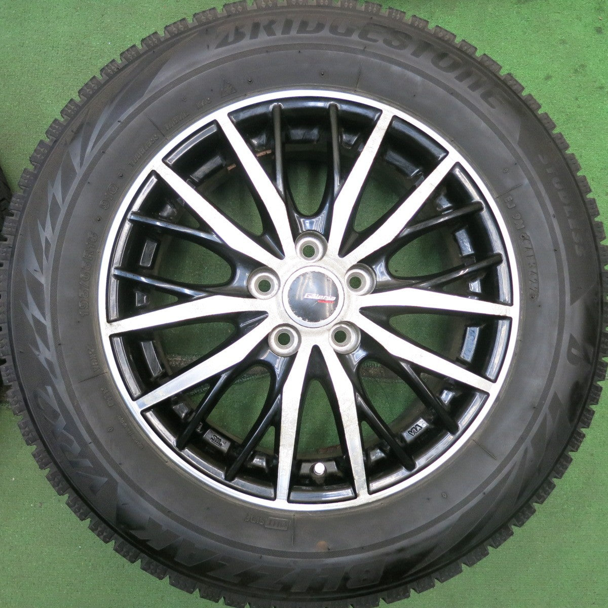 バリ溝!22年!9.5分★プリウス 等 195/65R15 スタッドレス ブリヂストン ブリザック VRX2 Galeria GM01 ガレリア 15インチ PCD100/5H★5090402HAス