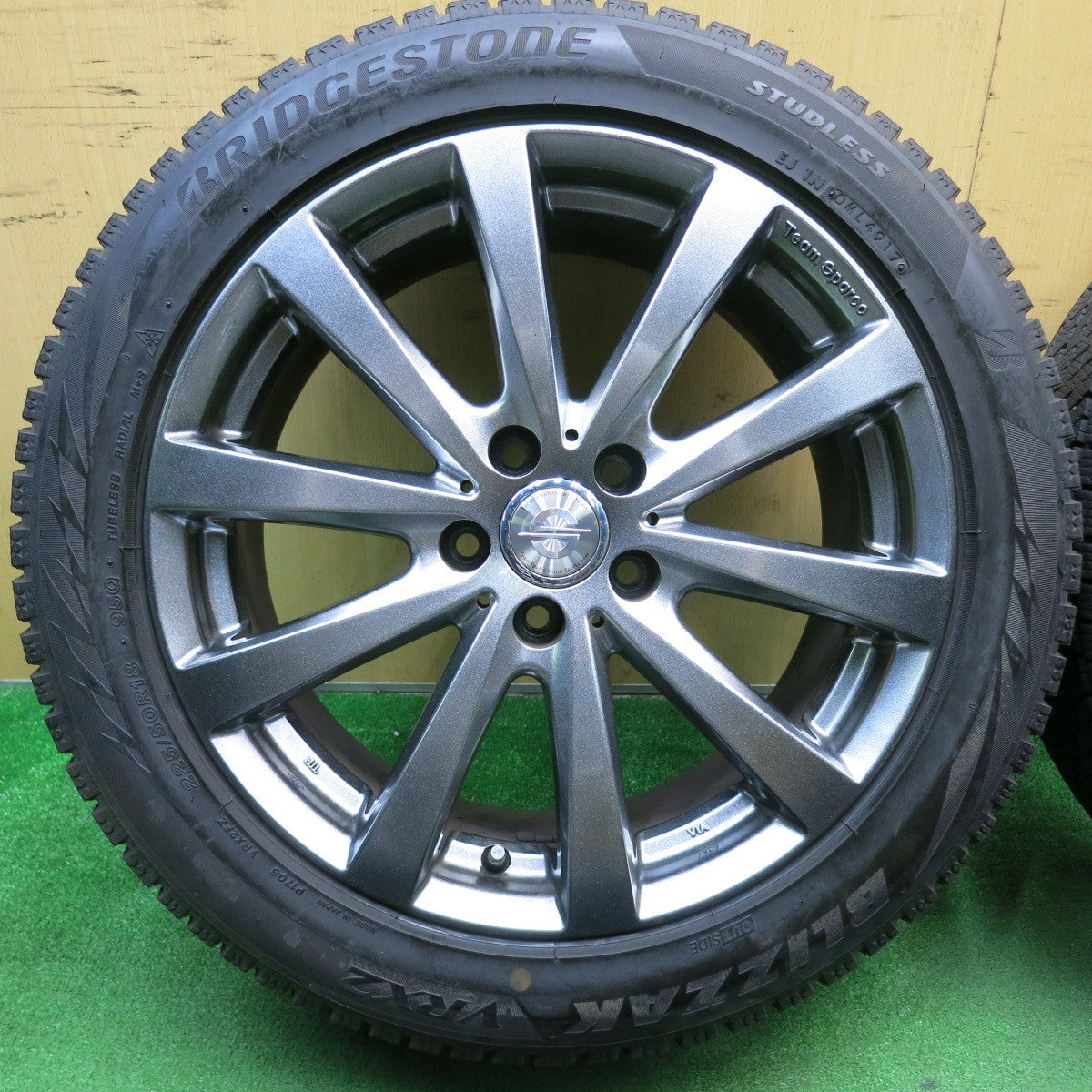 バリ溝!キレイ!9分★BMW 等 225/50R18 スタッドレス ブリヂストン ブリザック VRX2 Team Sparco チームスパルコ 18インチ PCD112/5H★5051408TNス