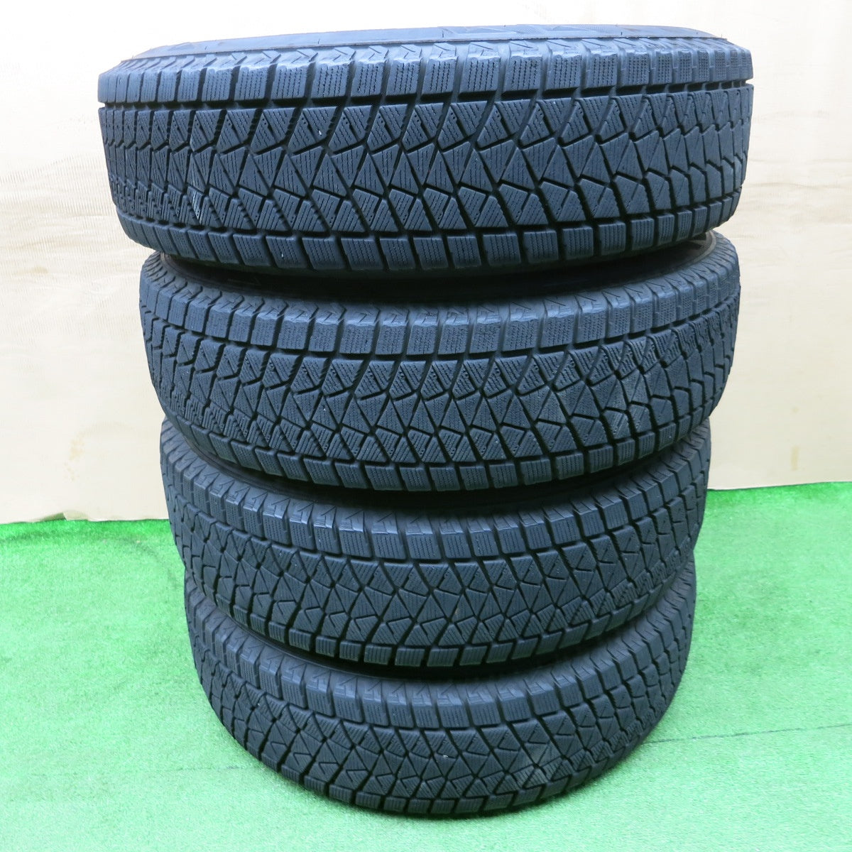 キレイ!22年★スズキ ジムニー シエラ 純正 195/80R15 スタッドレス ブリヂストン ブリザック DM-V2 15インチ PCD139.7/5H★6020604NKス