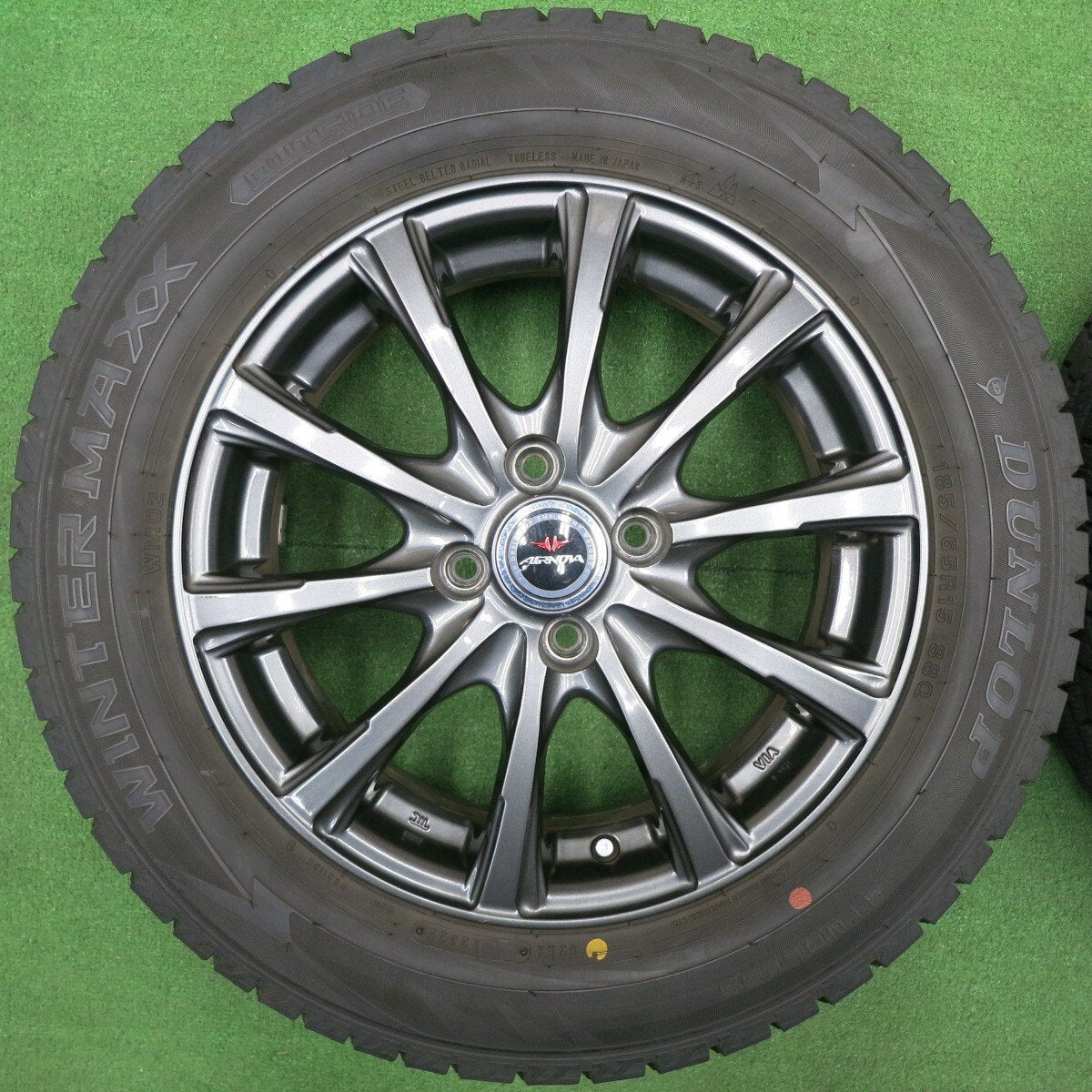 バリ溝!22年!キレイ!9.5分★スタッドレス 185/65R15 ダンロップ ウインターマックス WM02 AIRNOVA エアノヴァ 15インチ PCD100/4H★5011803NJス