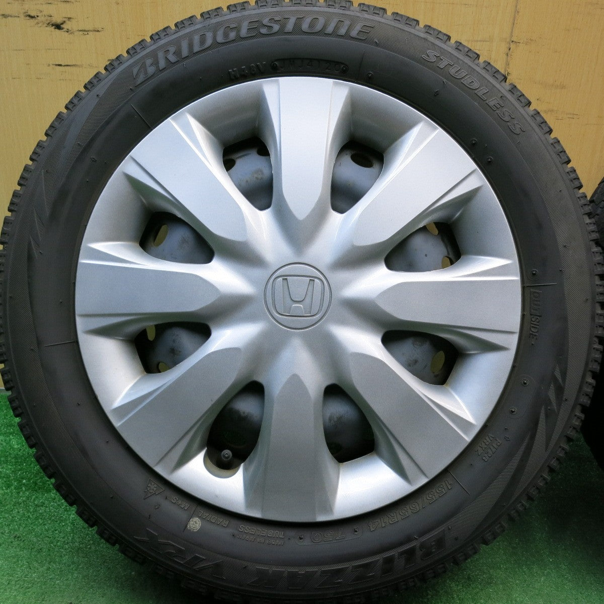 キレイ★ホンダ N-WGN 純正 スチール 155/65R14 スタッドレス ブリヂストン ブリザック VRX 14インチ Nワゴン PCD100/4H★5070608HAス