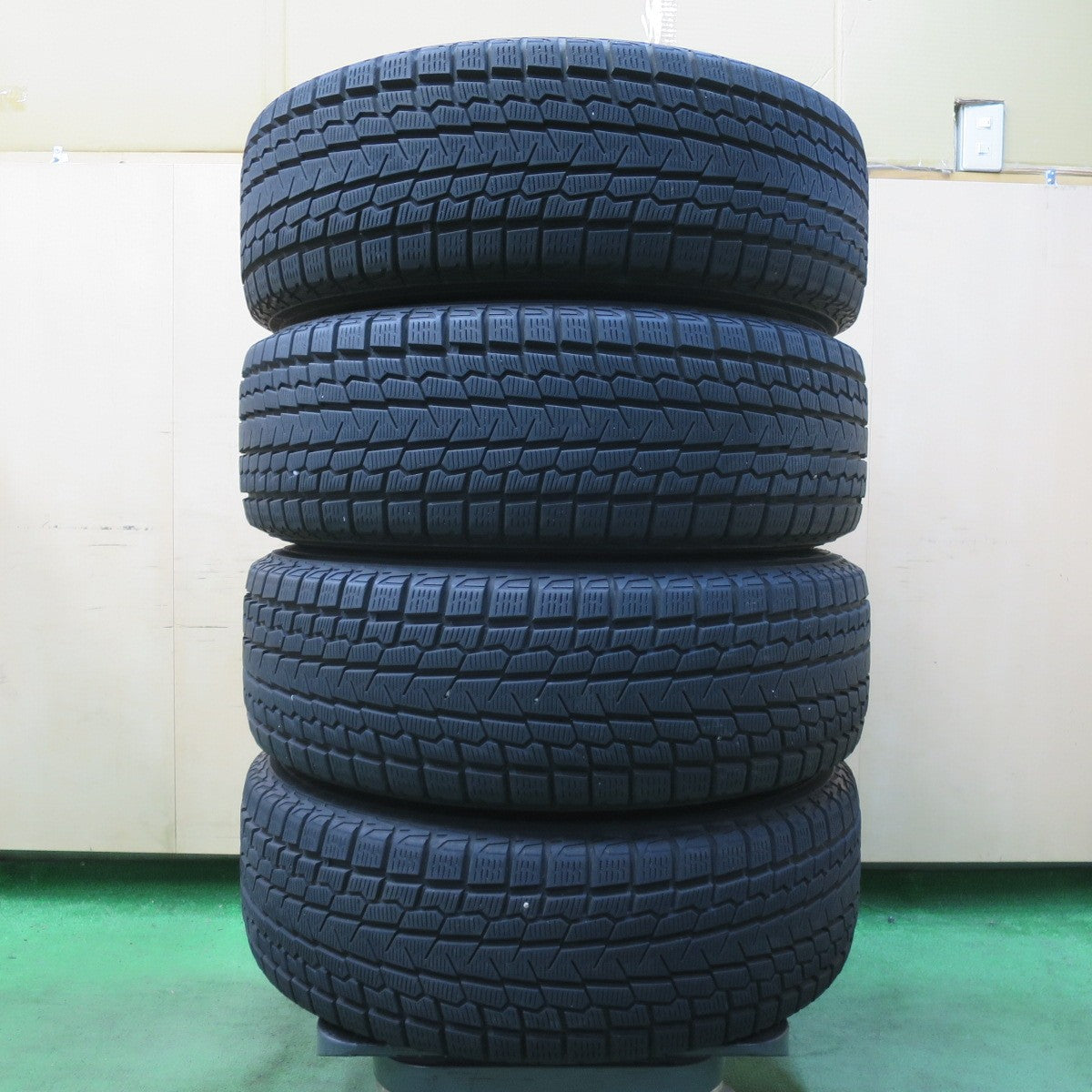 バリ溝!9.5分★スタッドレス 225/65R17 ヨコハマ アイスガード G075 社外 アルミ 17インチ PCD114.3/5H★5042909イス