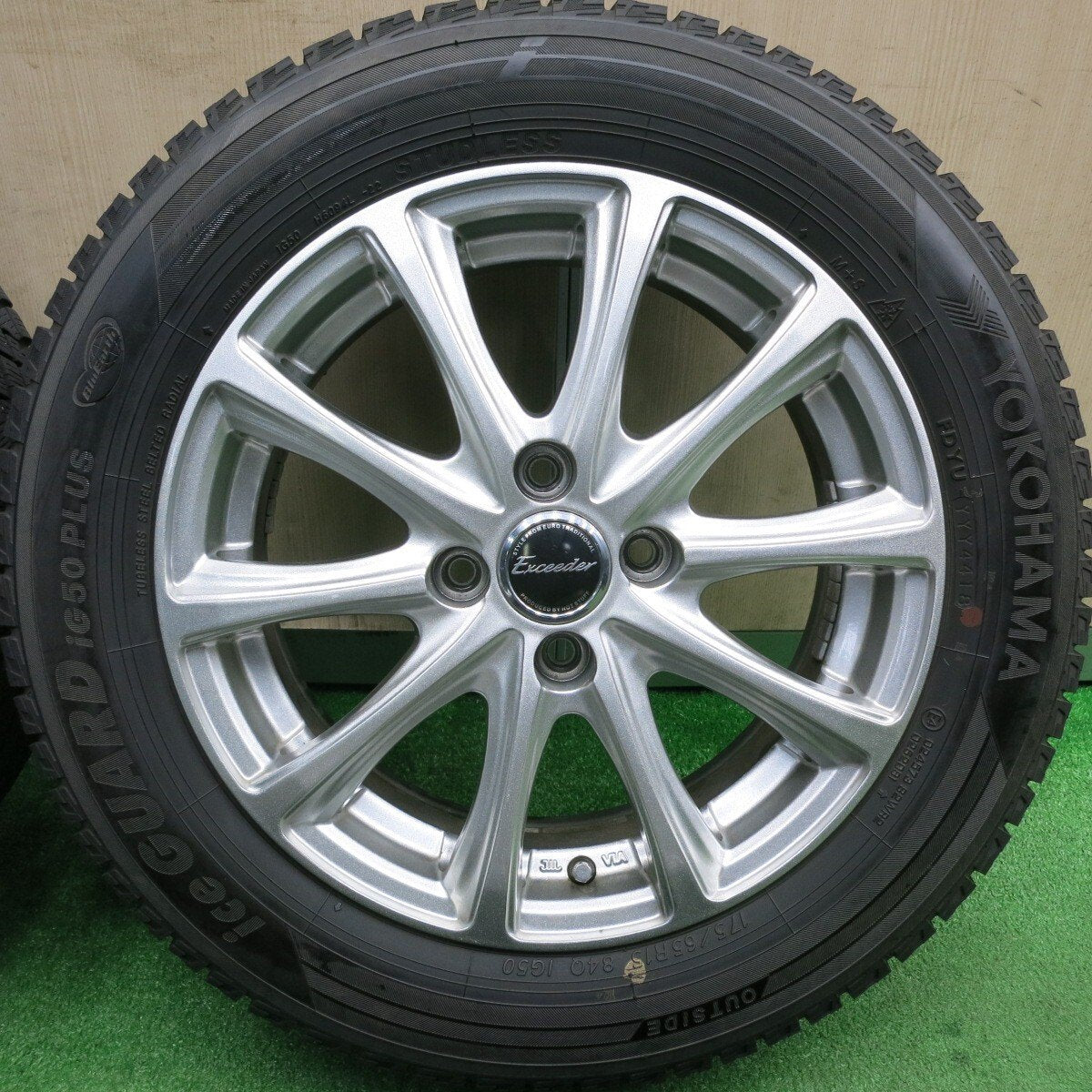 バリ溝!キレイ!9分★スタッドレス 175/65R15 ヨコハマ アイスガード iG50 プラス Exceeder エクシーダー 15インチ PCD100/4H★4123106HAス
