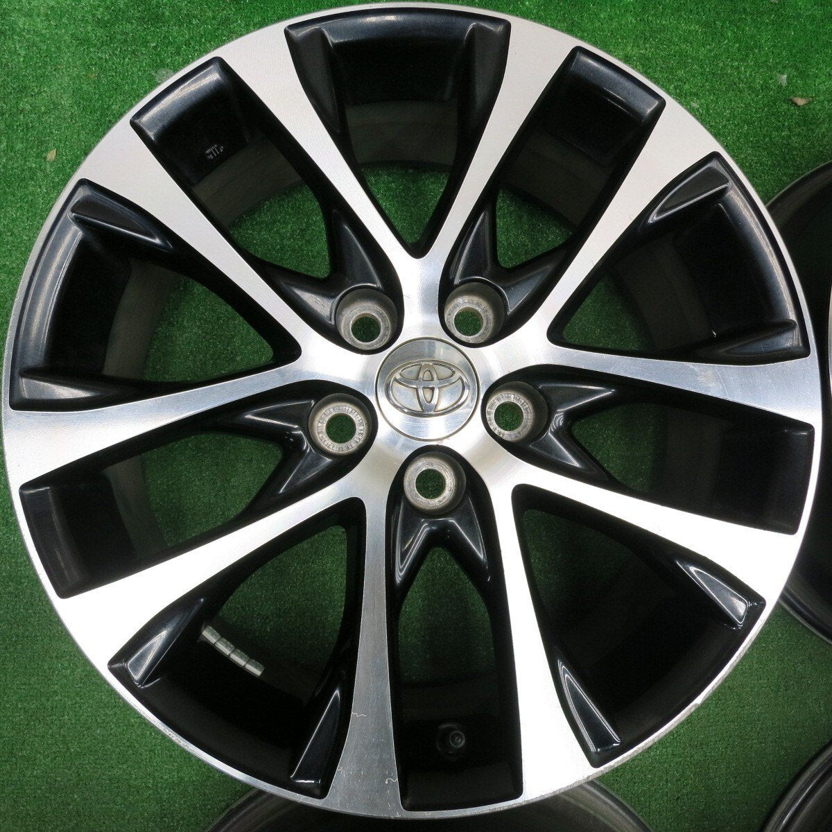 4本価格★トヨタ 50系 エスティマ アエラス 純正 ホイール 18インチ 18×7J PCD114.3/5H★5011206HAホ