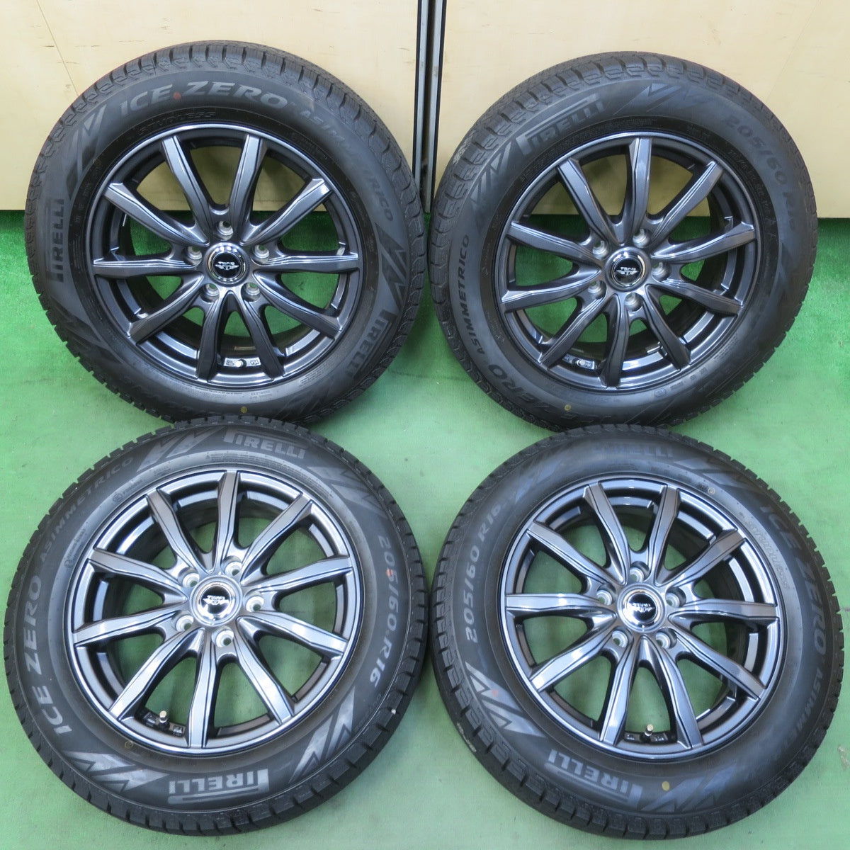 タイヤほぼ未使用!24年!キレイ★スタッドレス 205/60R16 ピレリ アイスゼロ アシンメトリコ TEAD テッド 16インチ PCD114.3/5H★5080805イス