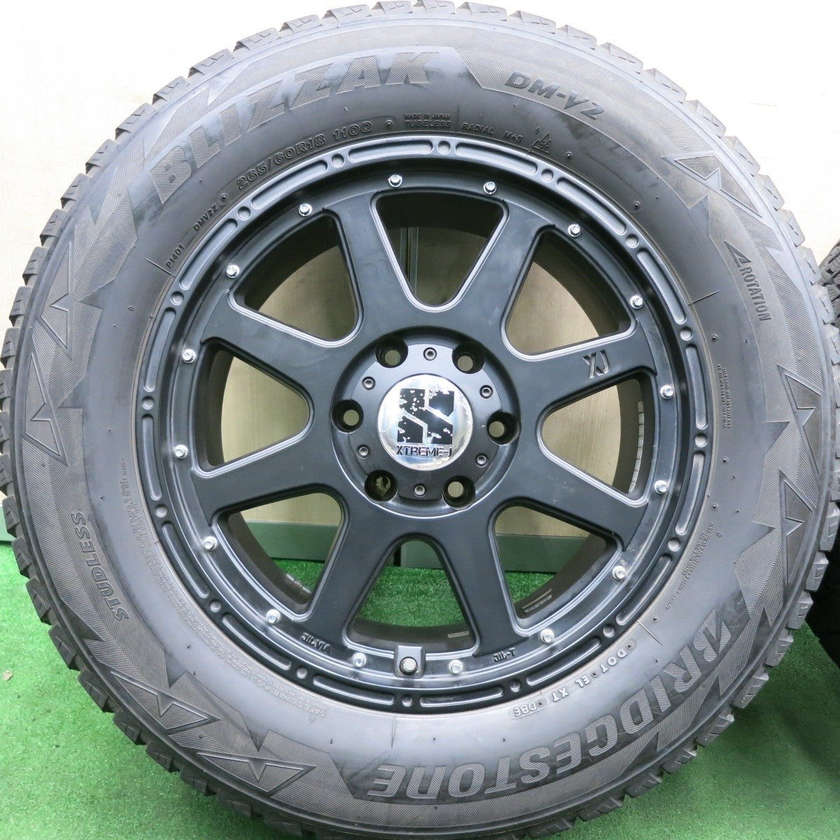 4本価格★スタッドレス XTREME-J XJ 265/60R18 ブリヂストン ブリザック DM-V2 エクストリームJ PCD139.7/6H★4053107HAス