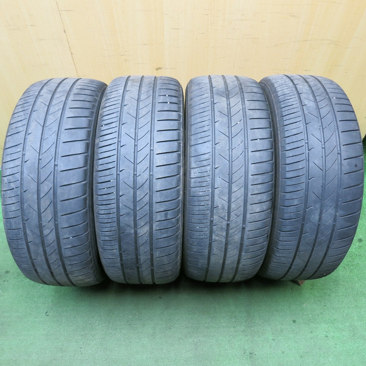 4本価格!22年★フォレスター 等 225/55R17 トーヨー トランパス MP7 PRD 社外 アルミ 17インチ PCD100/5H★5083001HAノ