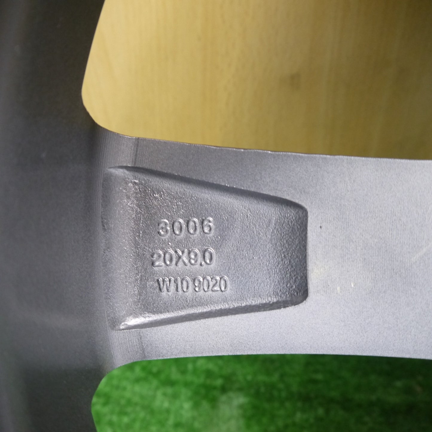 未使用!1本★PDW アウディ RS タイプ 30062090-32 社外 アルミ ホイール 20インチ 20×9.0J PCD112/5H★5082504Hホ