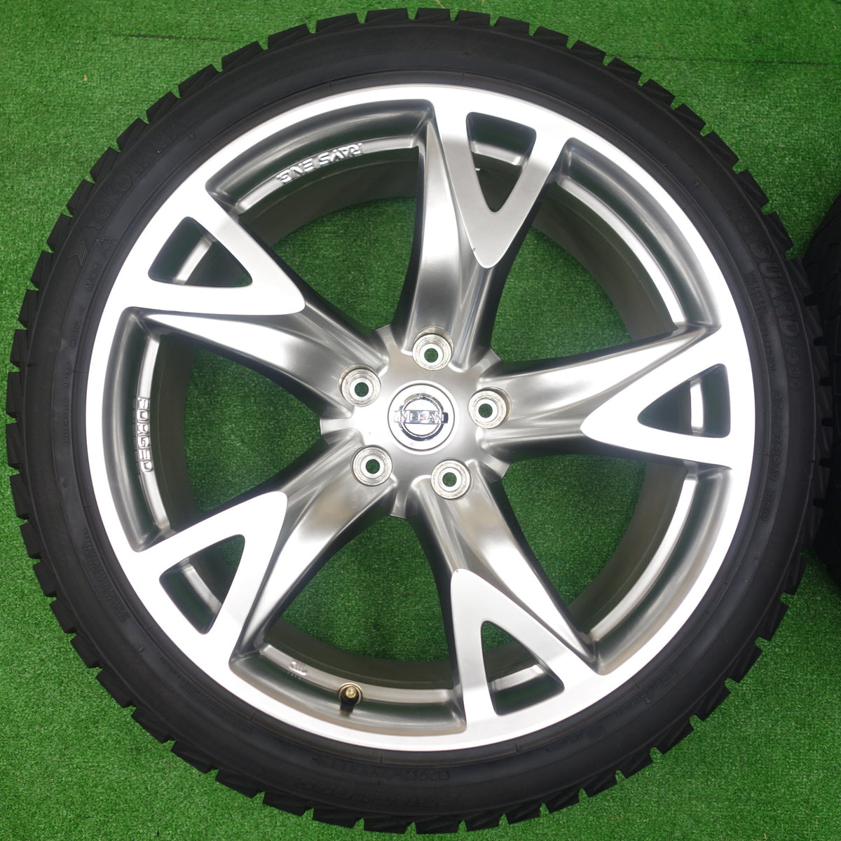 バリ溝!キレイ!9.5分★日産 Z34 フェアレディZ 純正 RAYS製 鍛造 245/40R19 275/35R19 スタッドレス ヨコハマ アイスガード iG30 19インチ PCD114.3/5H★5122201KTス