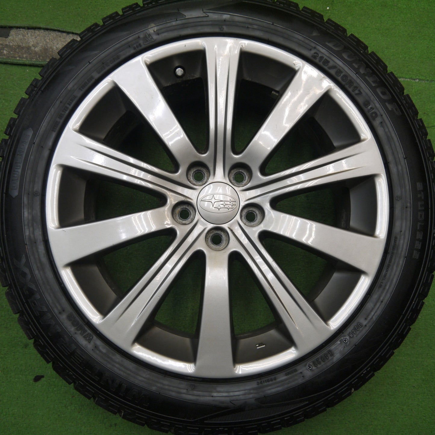 バリ溝!21年!9.5分★スバル レガシィ 純正 215/50R17 スタッドレス ダンロップ ウインターマックス WM02 17インチ PCD100/5H★5061703Hス