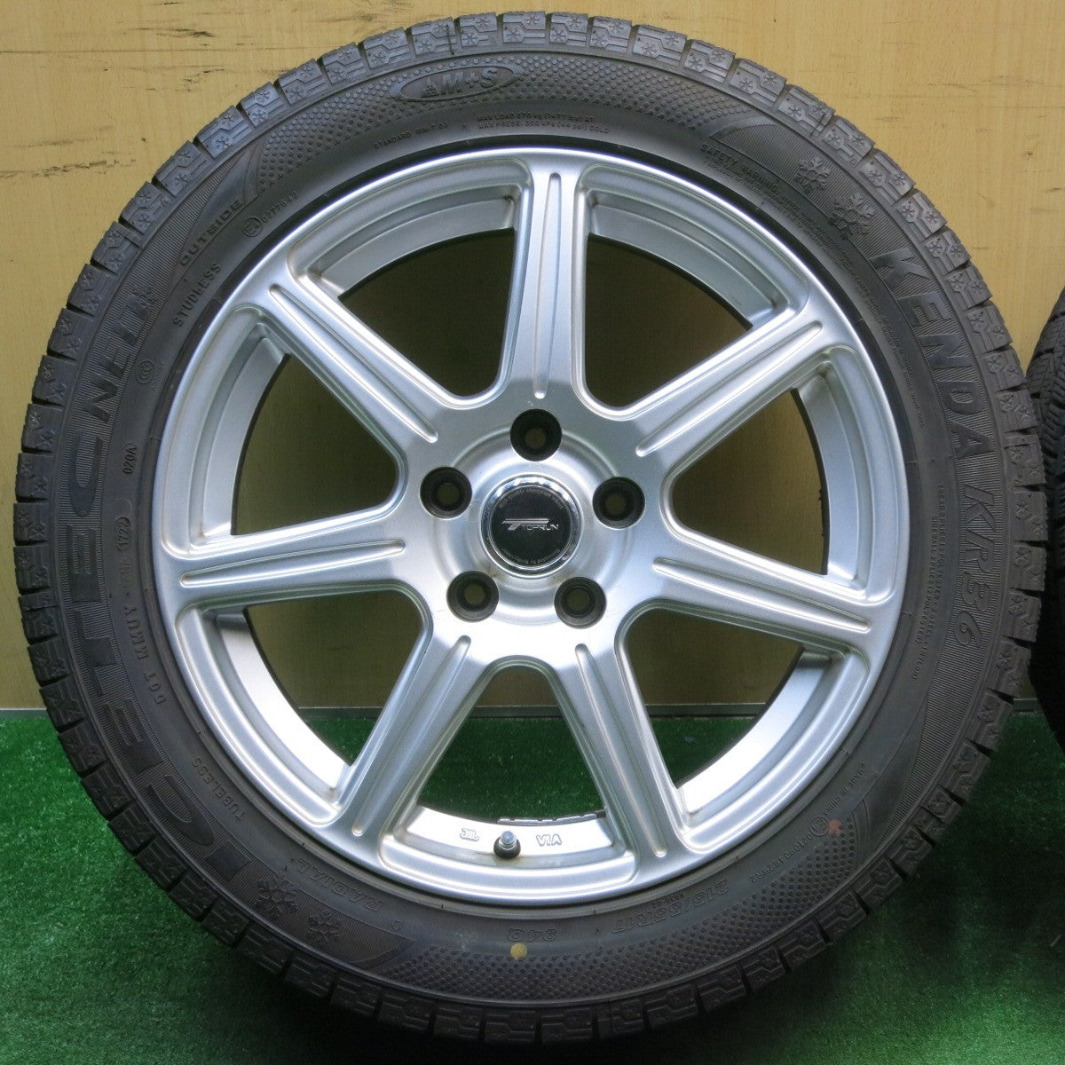 4本価格!22年★スタッドレス 215/55R17 ケンダ KR36 アイステック ネオ TOPRUN トップラン 17インチ PCD114.3/5H★5042101NJス