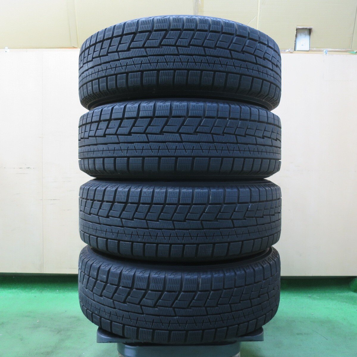 バリ溝!22年!ほぼ10分★スタッドレス 205/60R16 ヨコハマ アイスガード iG60 AIRNOVA エアノヴァ 16インチ PCD114.3/5H★5032609イス