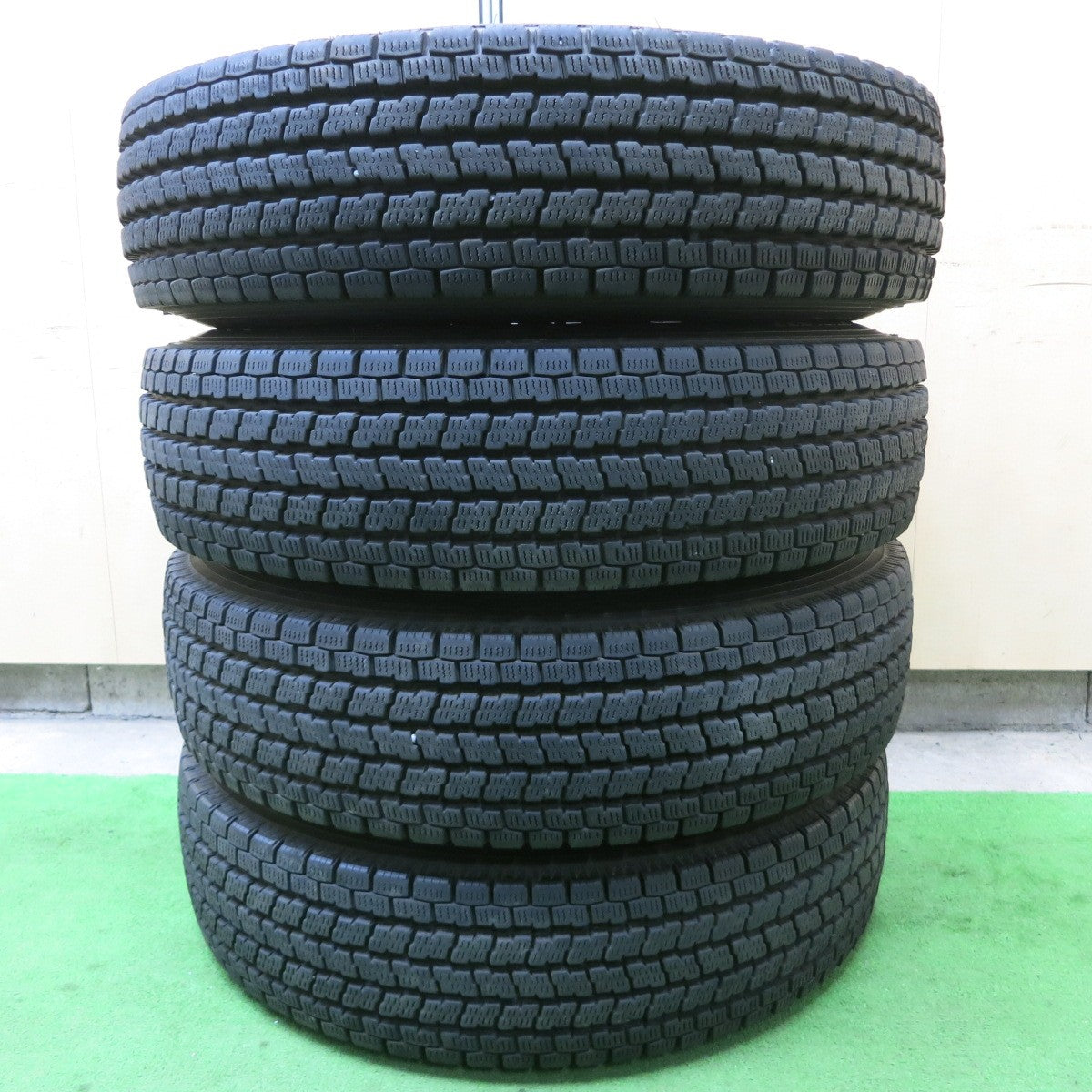 バリ溝!9分★トラック 205/80R17.5 120/118L 12PR スタッドレス ヨコハマ アイスガード iG91 TOPY スチール 17.5インチ 118.5-9CS PCD222.25/6H★5060301ナス