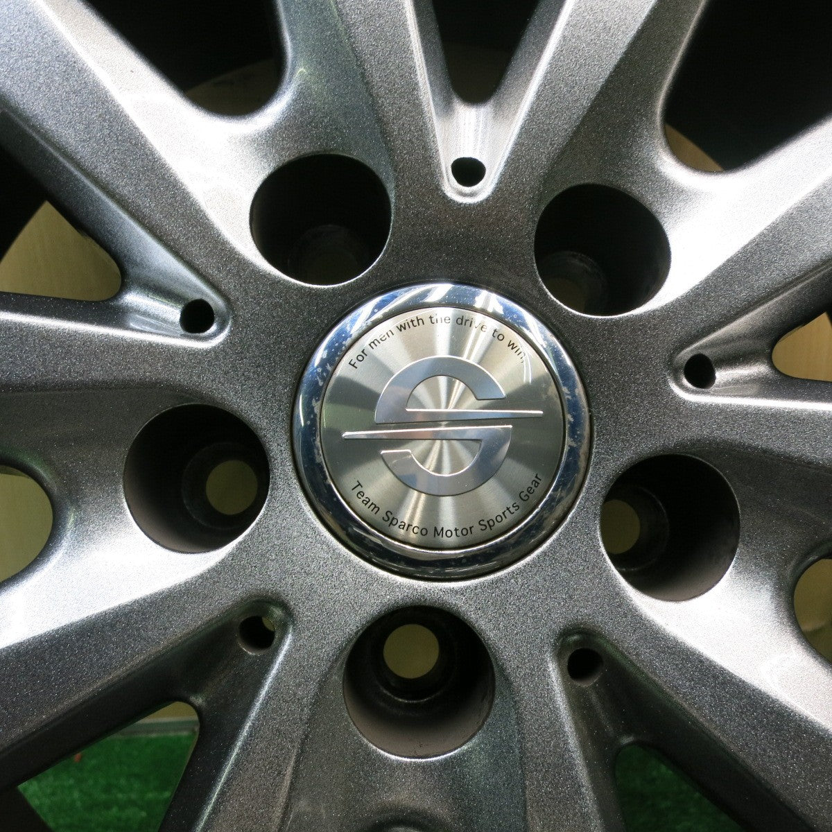 バリ溝!キレイ!9分★BMW 等 225/50R18 スタッドレス ブリヂストン ブリザック VRX2 Team Sparco チームスパルコ 18インチ PCD112/5H★5051408TNス
