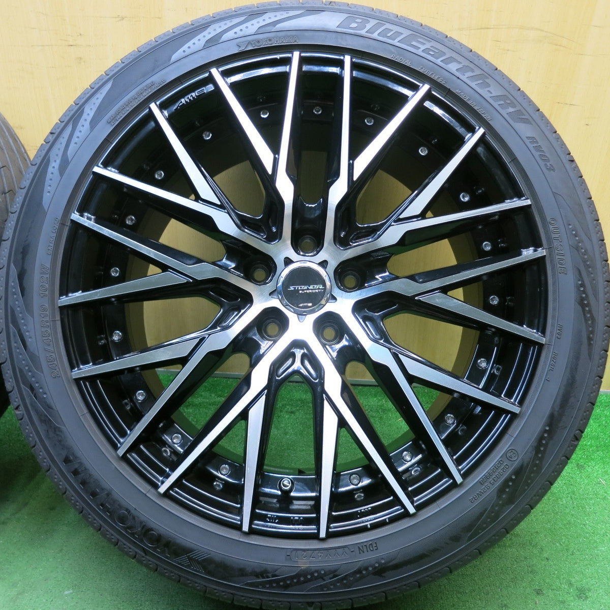 バリ溝!21年!9.5分★STEINER CVX AME 245/45R19 ヨコハマ BluEarth-RV RV03 19インチ シュタイナー PCD114.3/5H★5081605HAノ