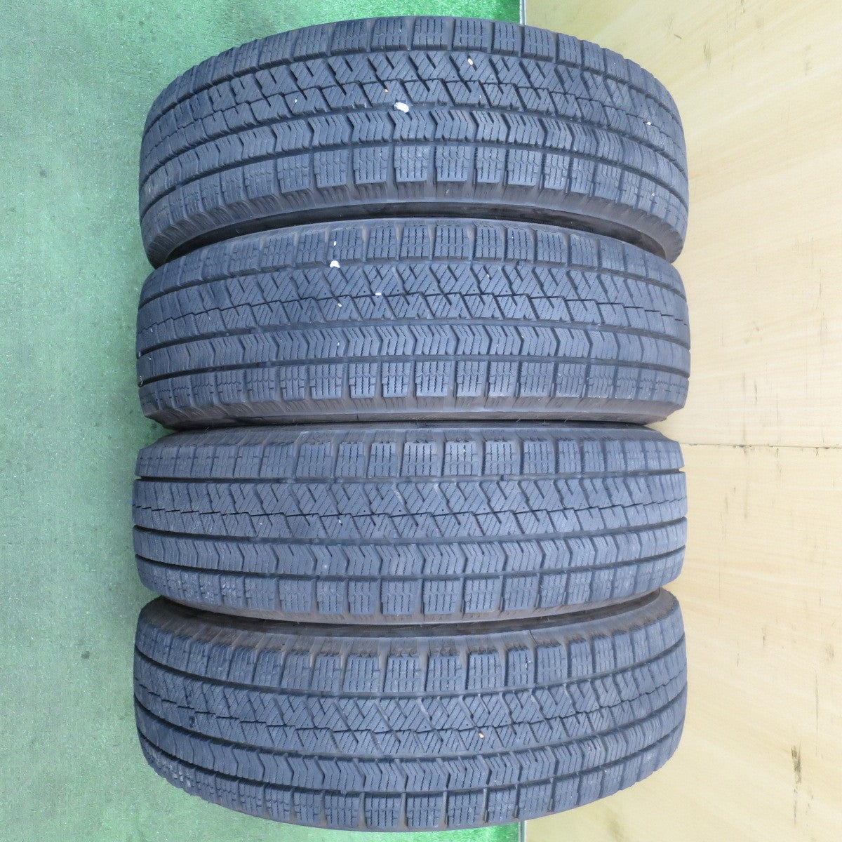 バリ溝!21年!キレイ!8.5分★スタッドレス 155/65R14 ブリヂストン ブリザック VRX2 TEAD テッド 14インチ PCD100/4H★5082203NJス