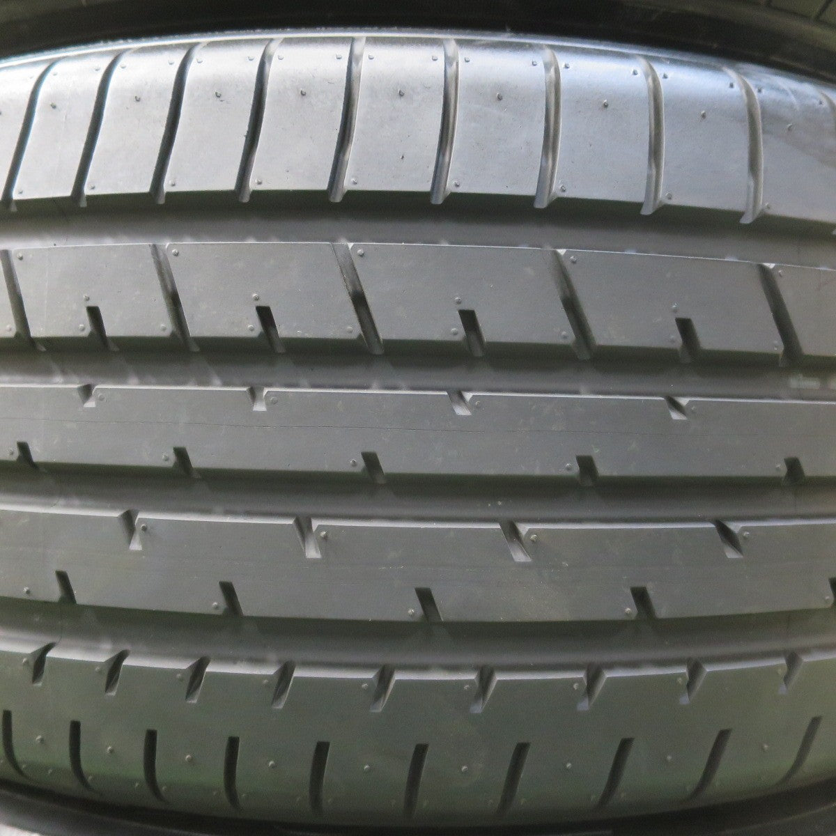 新車外し!23年★225/55R19 トーヨー プロクセス R46A タイヤ 19インチ ハリアー 40系 アルファード ヴェルファイア CX-5 CX-8 等★6031402イノタ