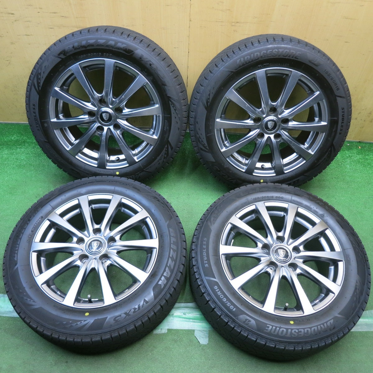 バリ溝!25年!9.5分以上◎スタッドレス 195/60R16 ブリヂストン ブリザック VRX3 MANARAY SPORT マナレイ スポーツ 16インチ PCD114.3/5H◎6101105HAス