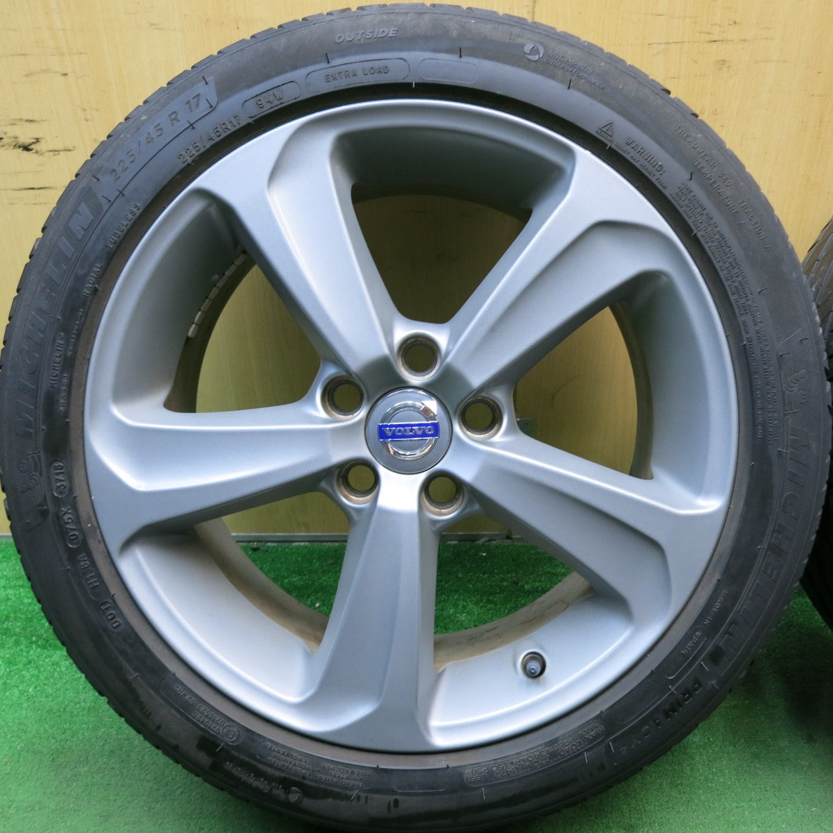 4本価格★ボルボ V40 純正 225/45R17 ミシュラン プライマシー4 17インチ PCD108/5H★5062105HAノ