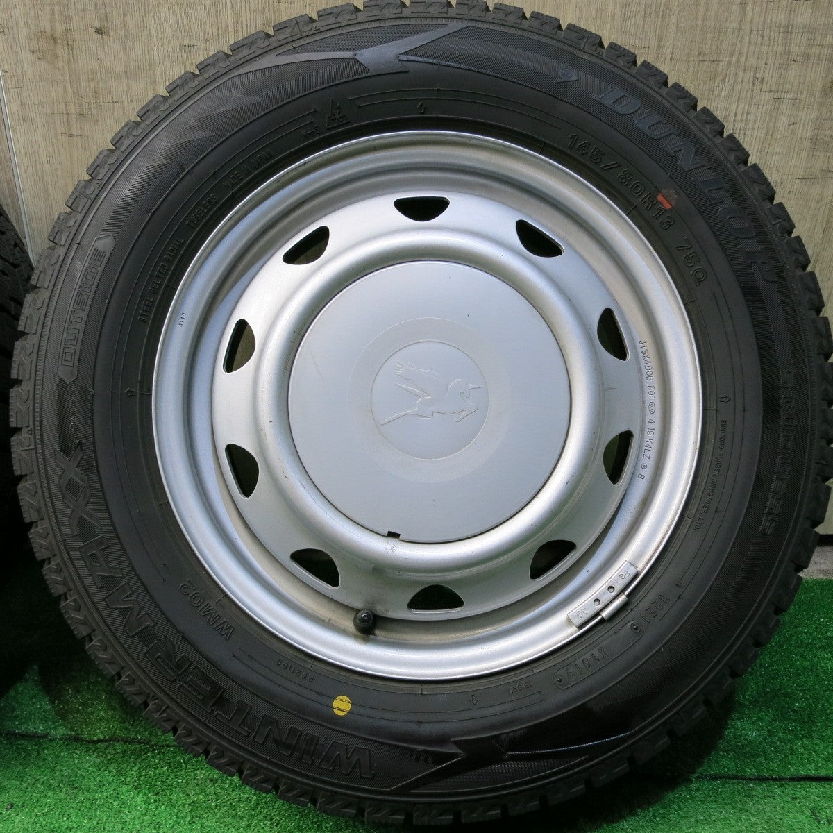 キレイ★スタッドレス 145/80R13 ダンロップ ウインターマックス WM02 スチール ホイール 13インチ PCD100 110 114.3/4H マルチ★5062703HAス