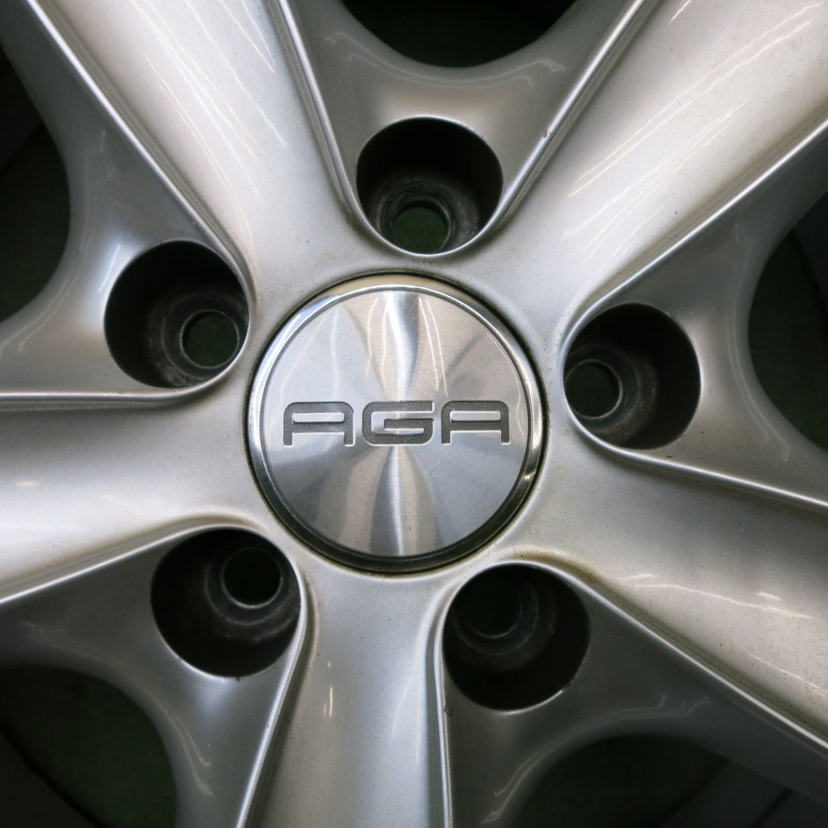 4本価格★ジャガー 等 AGA Nebel TARGA ネーベル タルガ 18インチ ホイール 18×8J PCD108/5H★5092515HAホ