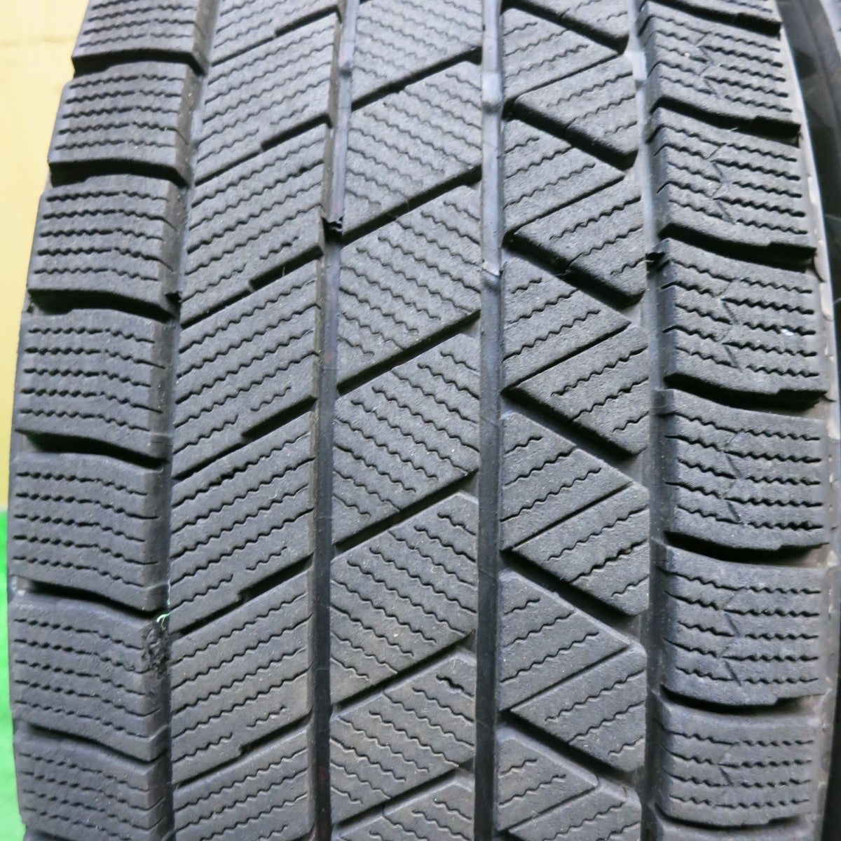 バリ溝!22年!9分★プリウス 等 195/65R15 スタッドレス ブリヂストン ブリザック VRX3 JOKER ジョーカー 15インチ PCD100/5H★5050703AKス