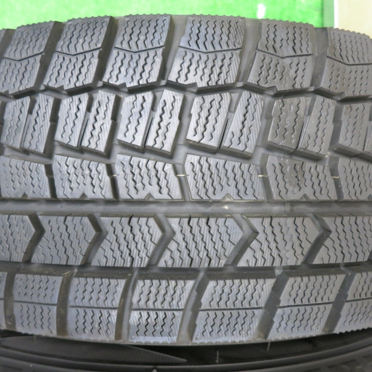 超バリ溝!23年!キレイ!9.5分以上★スタッドレス 195/65R15 ダンロップ ウインターマックス WM02 GRASS グラス 15インチ PCD114.3/5H★4111507NJス