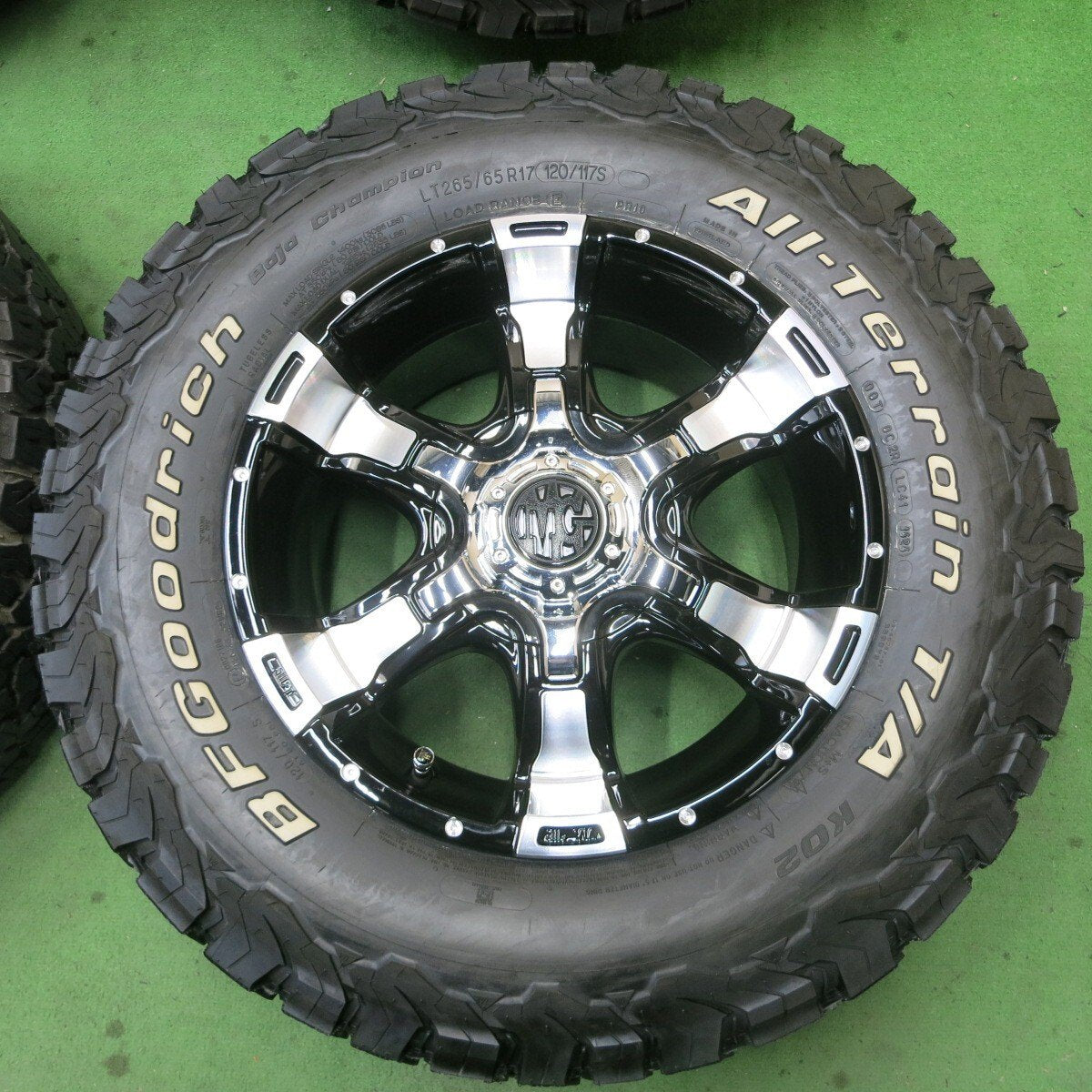 バリ溝 24年 綺麗★クリムソン MG マーテルギア ヴァンパイア 265/65R17 BFグッドリッチ T/A KO2 PCD139.7/6H★5031503ナノ