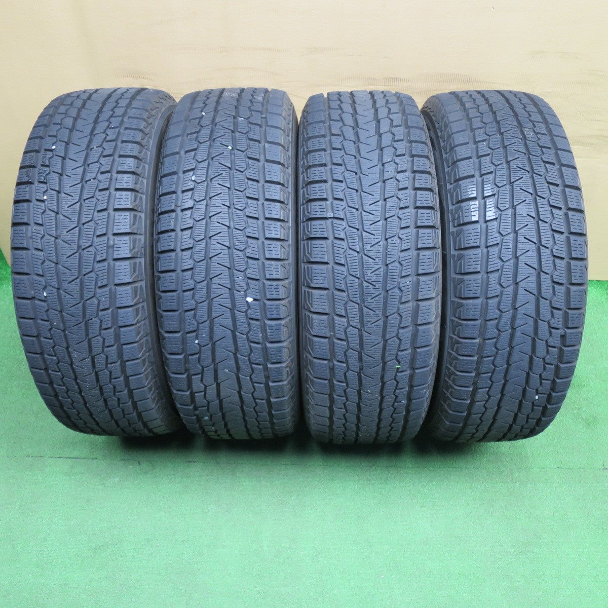 バリ溝!22年!キレイ!9.5分★スタッドレス 235/65R17 ヨコハマ アイスガード G075 EuroSpeed MANARAY SPORT ユーロスピード 17インチ PCD114.3/5H★6041208NKス