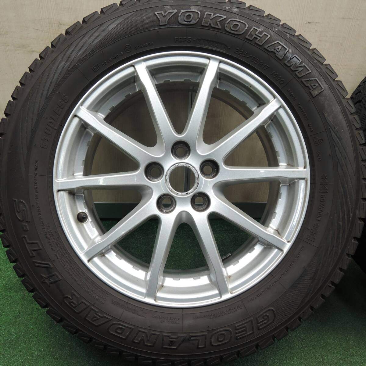 バリ溝!9.5分★スタッドレス ランドローバー イヴォーグ 純正 ATS 225/65R17 ヨコハマ ジオランダー i/T-S 108/5★4030207HAス