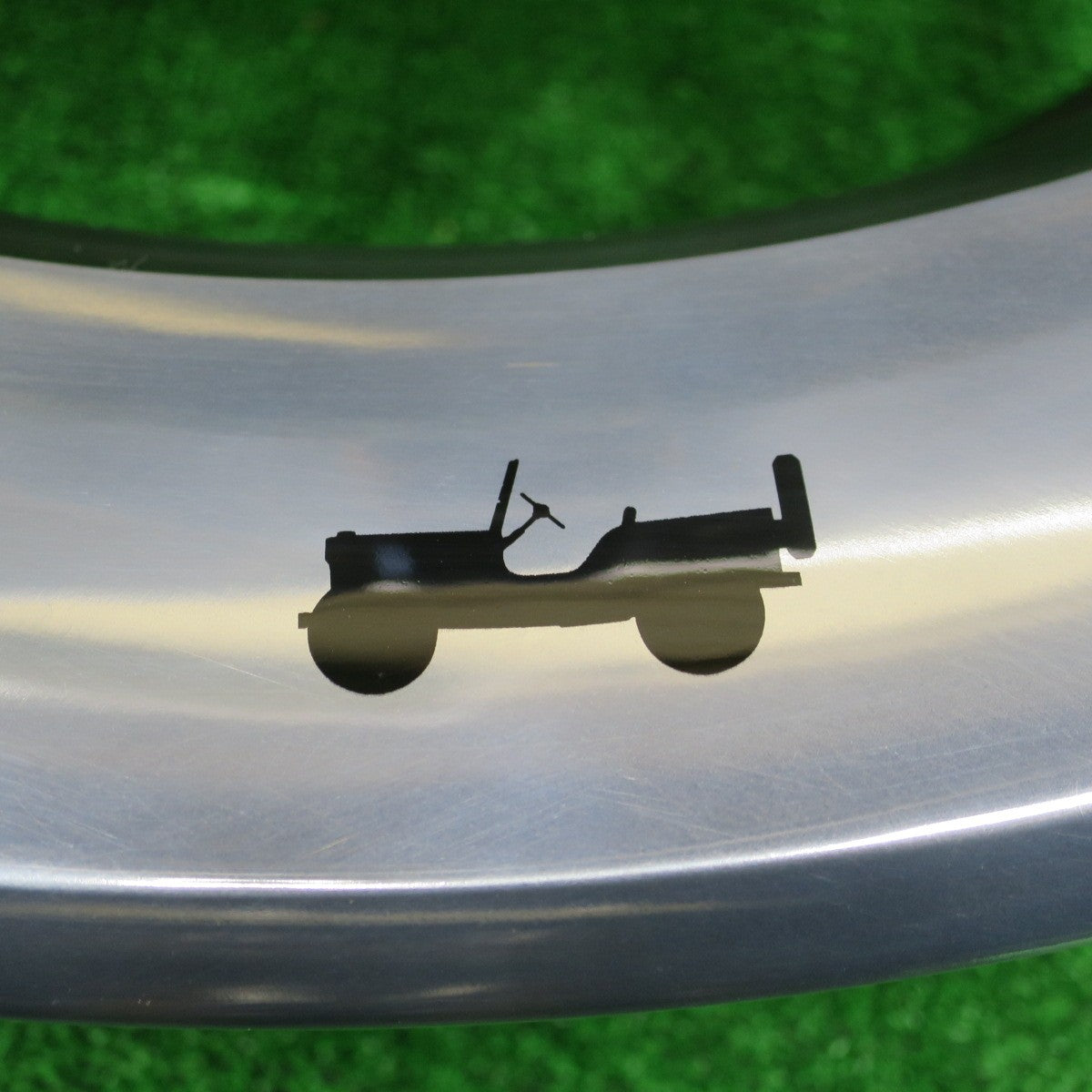 キレイ★JEEP ジープ JL ラングラー アンリミテッド サハラ 純正 ホイール 18インチ 18×7.5J PCD127/5H★5111502NKホ