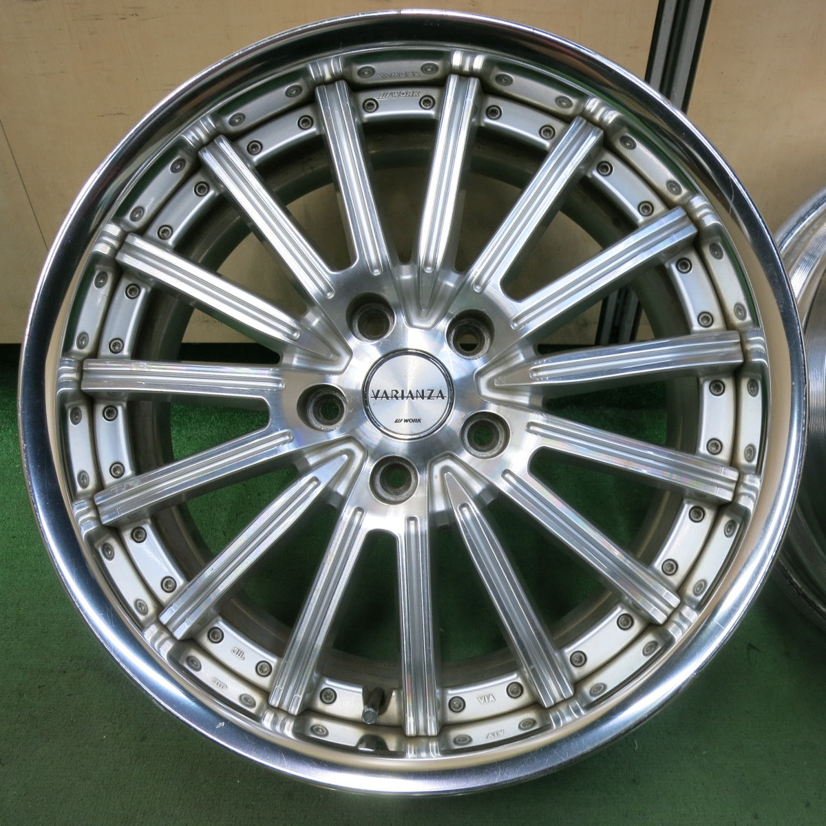 4本価格★WORK VARIANZA W4S 18インチ ホイール ワーク ヴァリアンツァ 18×8JJ PCD114.3/5H★5051302SYホ