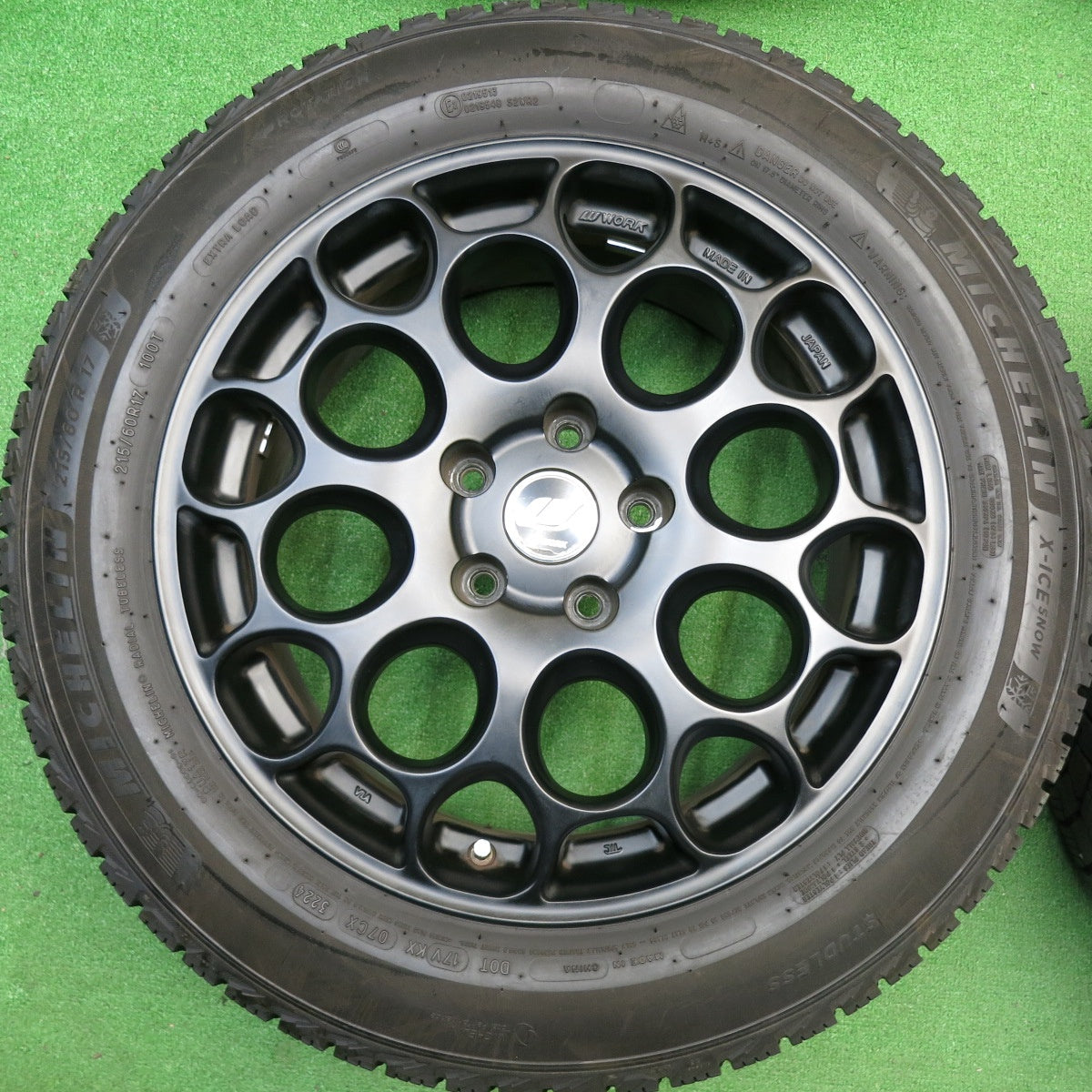 超バリ溝!24年!キレイ!ほぼ10分★WORK WIL 02D 215/60R17 スタッドレス ミシュラン X-ICE SNOW WIL-02D ワーク 17インチ PCD114.3/5H★5122506HAス