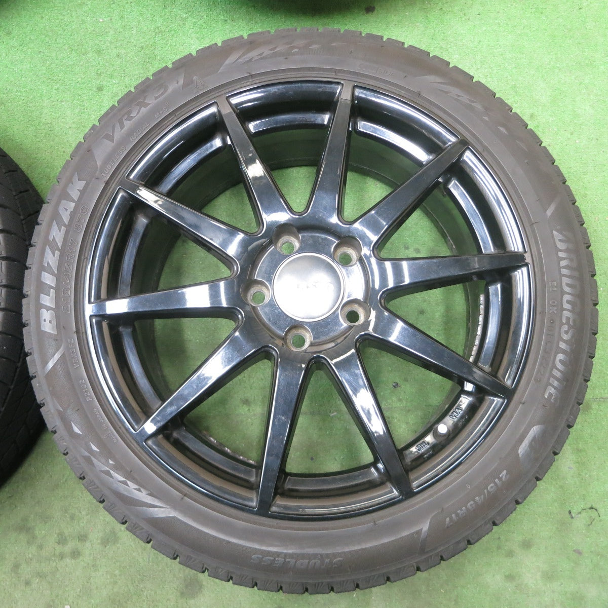 バリ溝!22年!8.5分★ベンツ 等 BIASSO BI-01 215/45R17 スタッドレス ブリヂストン ブリザック VRX3 ビアッソ 17インチ PCD112/5H★5091301ナス