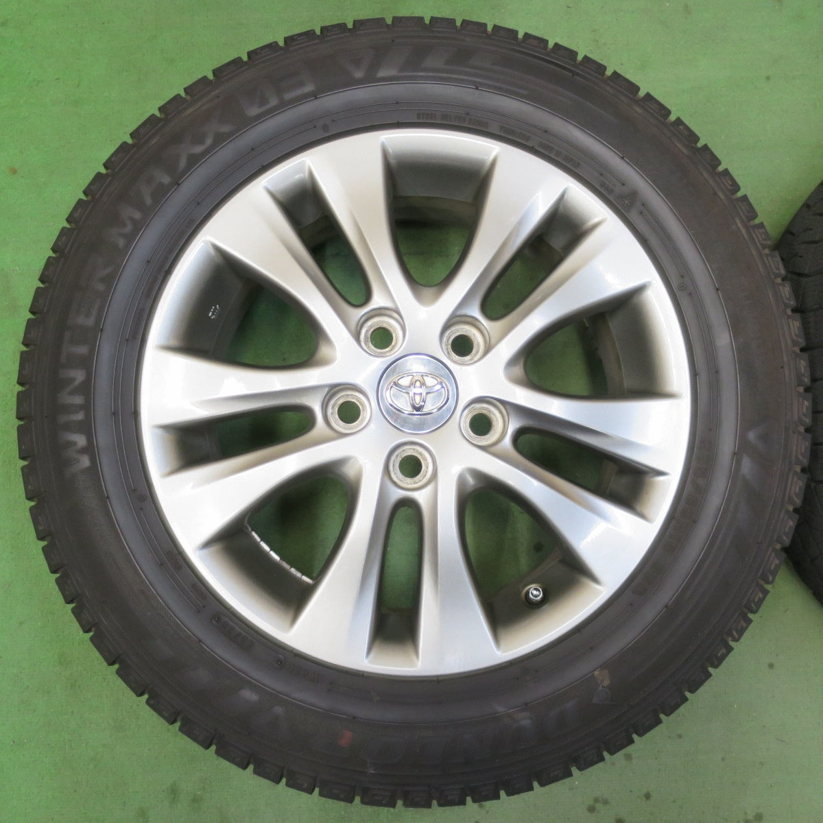 バリ溝!21年!キレイ!9分★トヨタ 70系 ノア ヴォクシー 純正 205/60R16 スタッドレス ダンロップ ウインターマックス 03 16インチ PCD114.3/5H★5081801イス