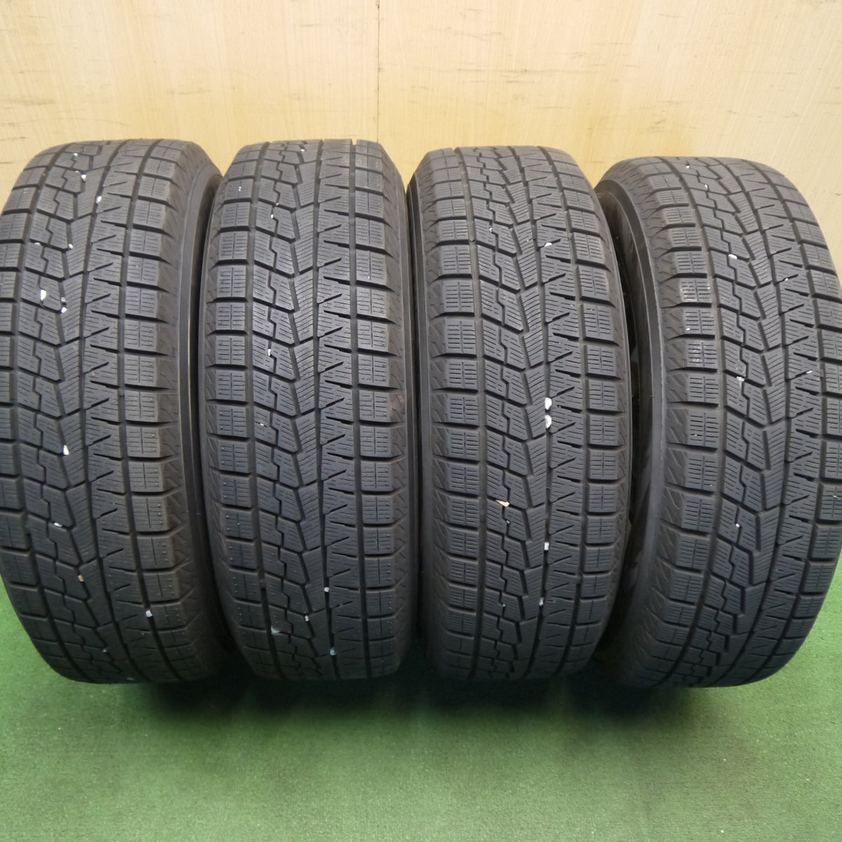 バリ溝!25年!ほぼ10分◎スタッドレス 195/65R15 ヨコハマ アイスガード iG70 LUTZ 社外 アルミ 15インチ PCD114.3/5H◎6100205Hス