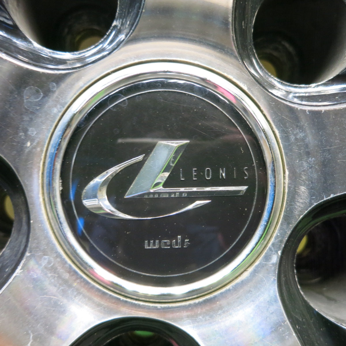 4本価格★LEONIS UC 215/60R17 ヨコハマ ブルーアース RV-02 レオニス 17インチ PCD114.3/5H★5050301HAノ