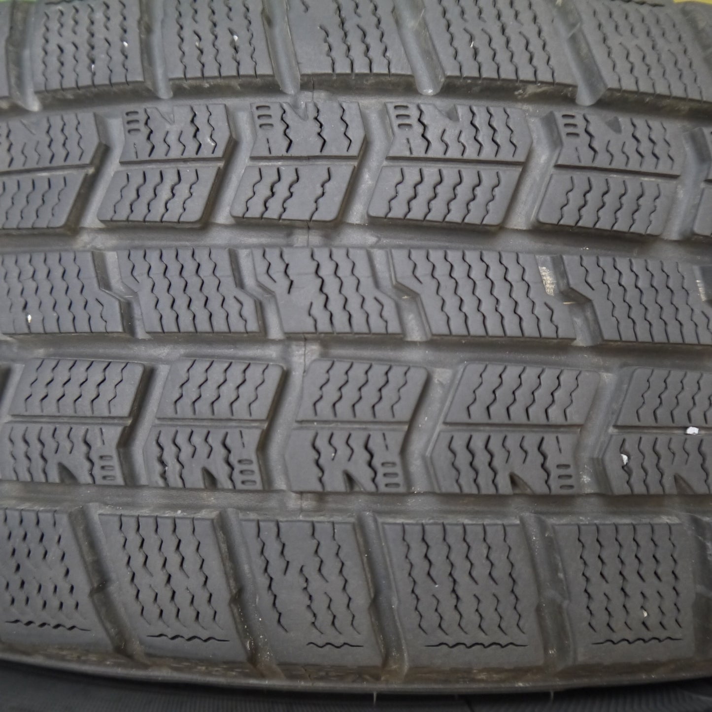 バリ溝!21年!キレイ!9分!2本★スタッドレス 195/65R15 グッドイヤー アイスナビ7 JOKER ジョーカー 15インチ PCD114.3/5H★5052106Hス