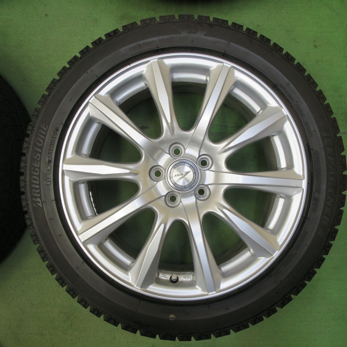 バリ溝!キレイ!9.5分★エクシーガ 等 215/50R17 スタッドレス ブリヂストン アイスパートナー2 JOKER ジョーカー 17インチ PCD100/5H★5072401TTス