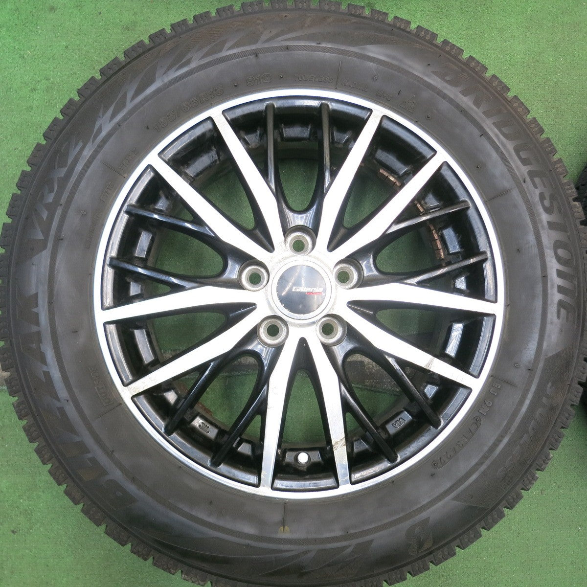 バリ溝!22年!9.5分★プリウス 等 195/65R15 スタッドレス ブリヂストン ブリザック VRX2 Galeria GM01 ガレリア 15インチ PCD100/5H★5090402HAス