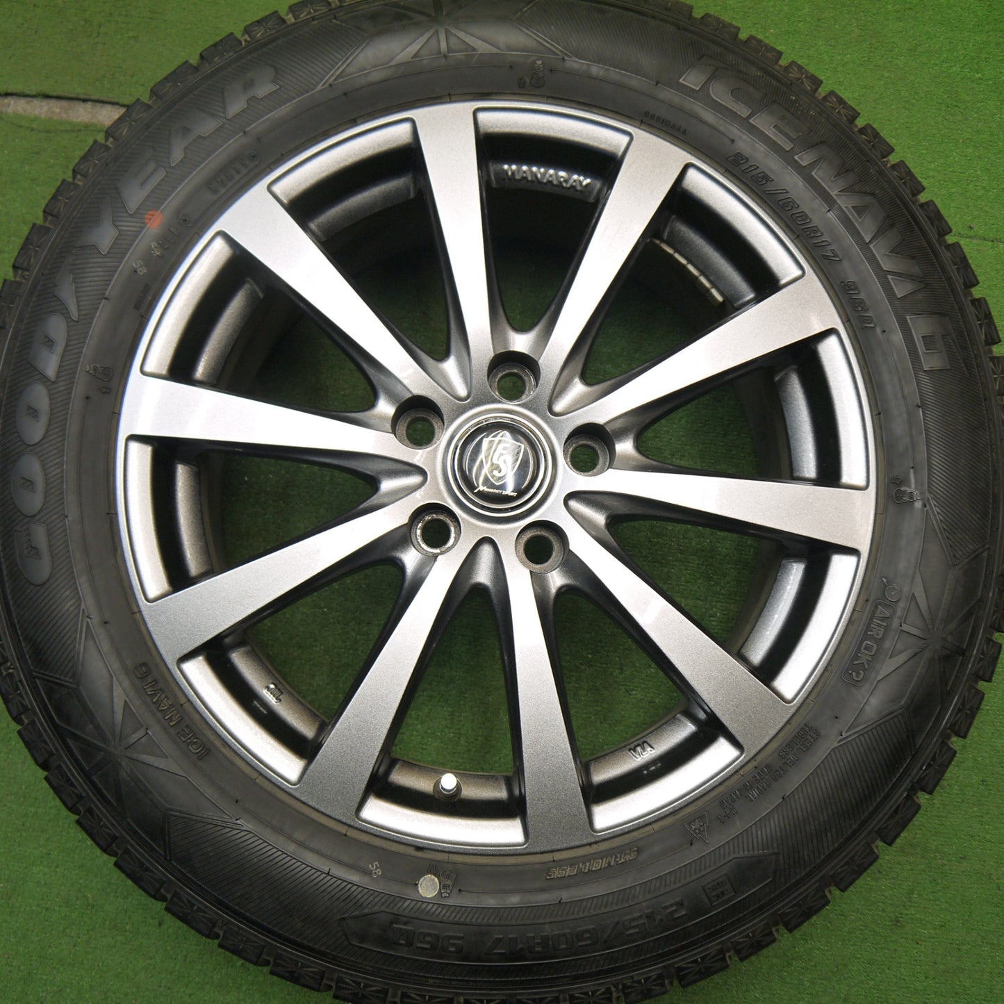 キレイ★スタッドレス 215/60R17 グッドイヤー アイスナビ6 MANARAY SPORT マナレイスポーツ 17インチ PCD114.3/5H★5041403Hス