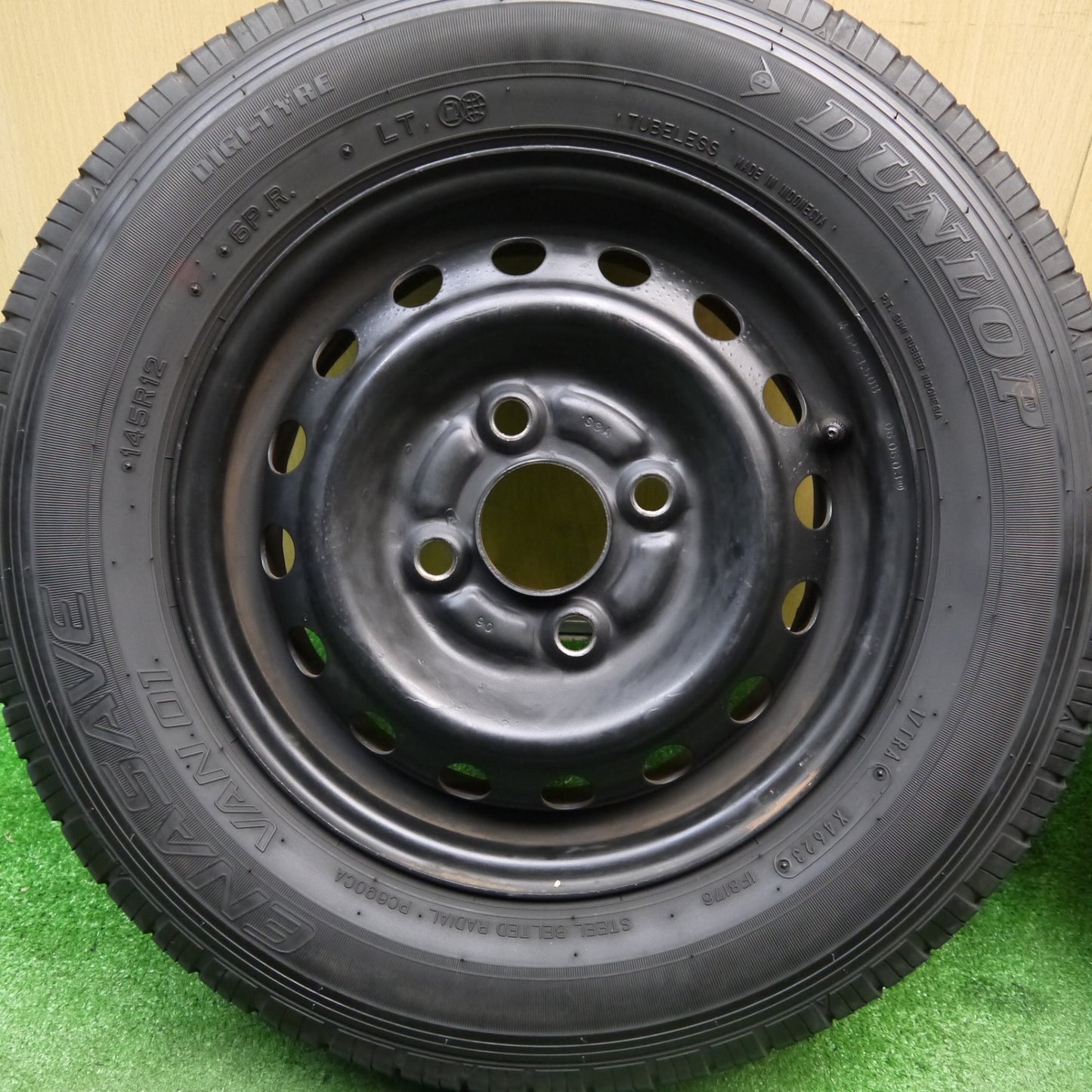 4本価格!23年★145R12 6PR ダンロップ エナセーブ VAN01 スチール 12インチ PCD100/4H★5040901Hノ