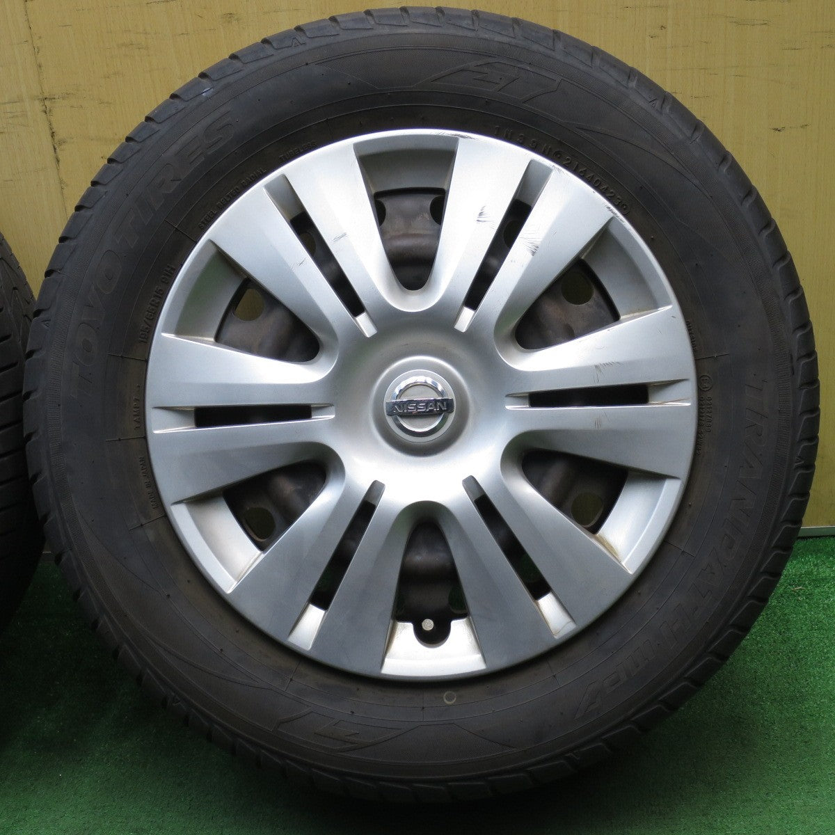 バリ溝!23年!9.5分★日産 セレナ 純正 スチール 195/65R15 トーヨー トランパス MP7 15インチ PCD114.3/5H★5060303NJノ