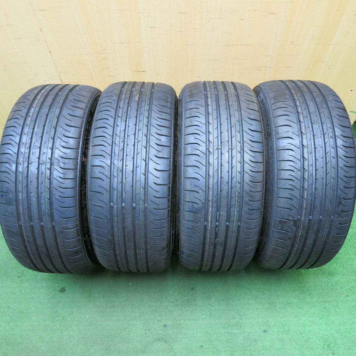 新車外し!23年★トヨタ カローラ スポーツ GZ 純正 225/40R18 ダンロップ SPスポーツマックス 050 18インチ PCD100/5H★5051103HAノ