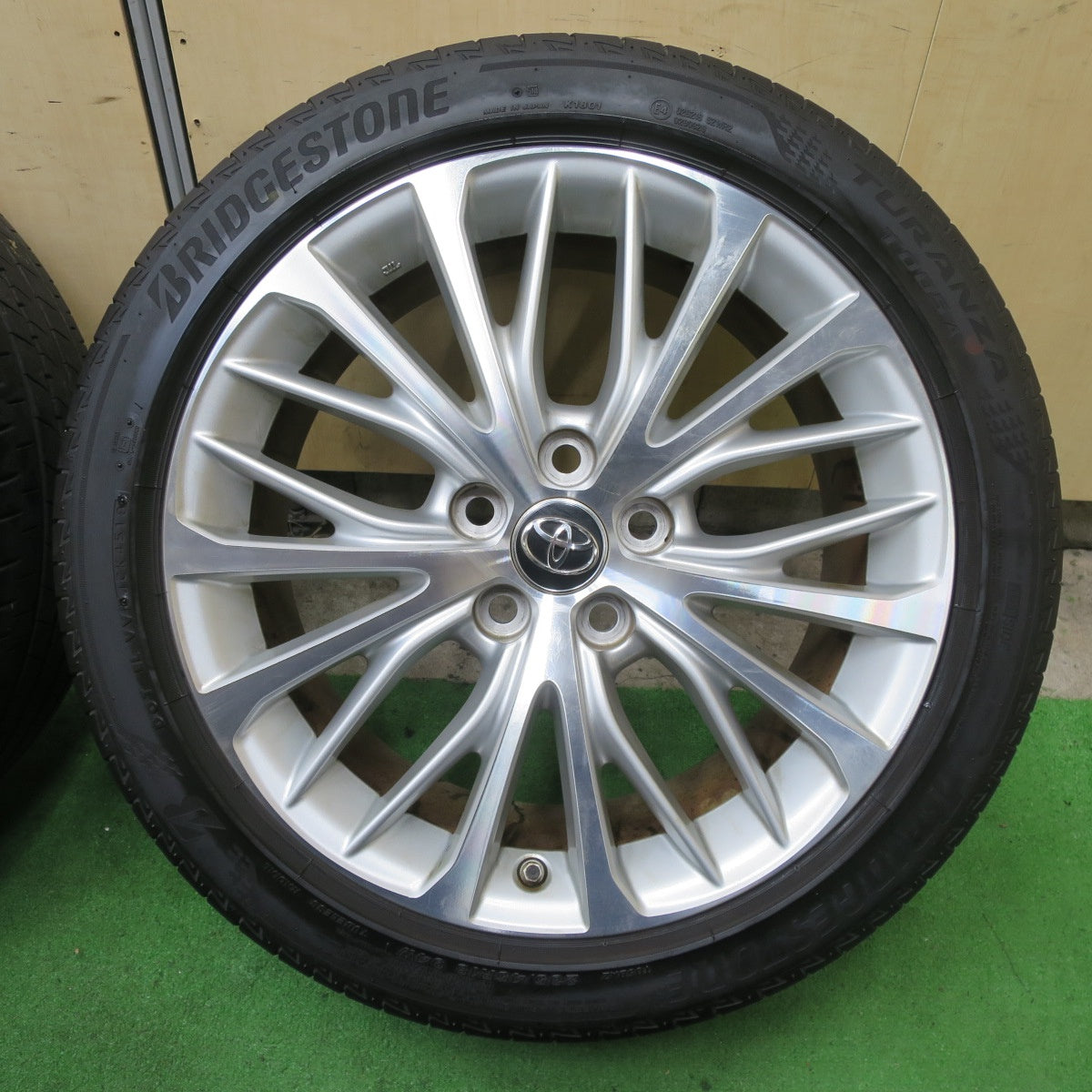 センサー付!バリ溝!キレイ!9.5分★トヨタ 70系 カムリ 純正 235/45R18 ブリヂストン トランザ T005A 18インチ PCD114.3/5H★5092403TTノ
