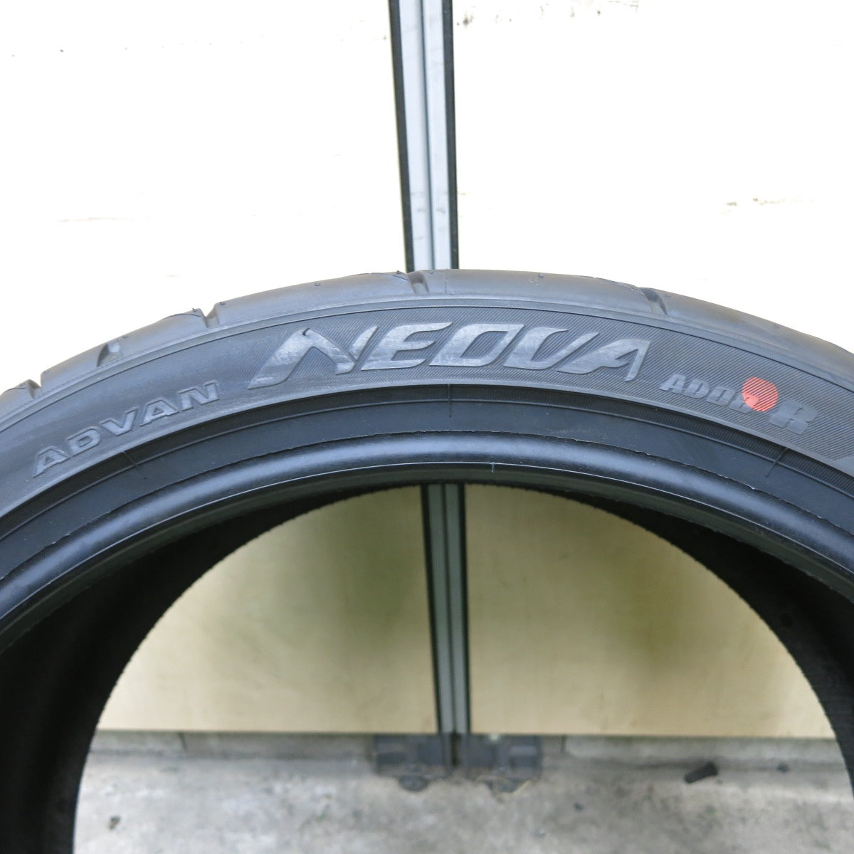 ほぼ未使用!21年!1本★265/30R19 ヨコハマ アドバン NEOVA AD08R タイヤ 19インチ BMW ベンツ アウディ 等★5062501ナノタ