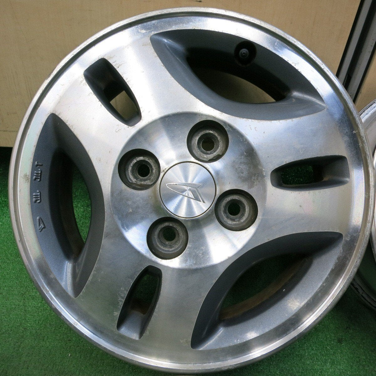 4本価格★ダイハツ ムーヴ 純正 ホイール 13インチ 13×4.50B PCD100/4H★4080706SYホ