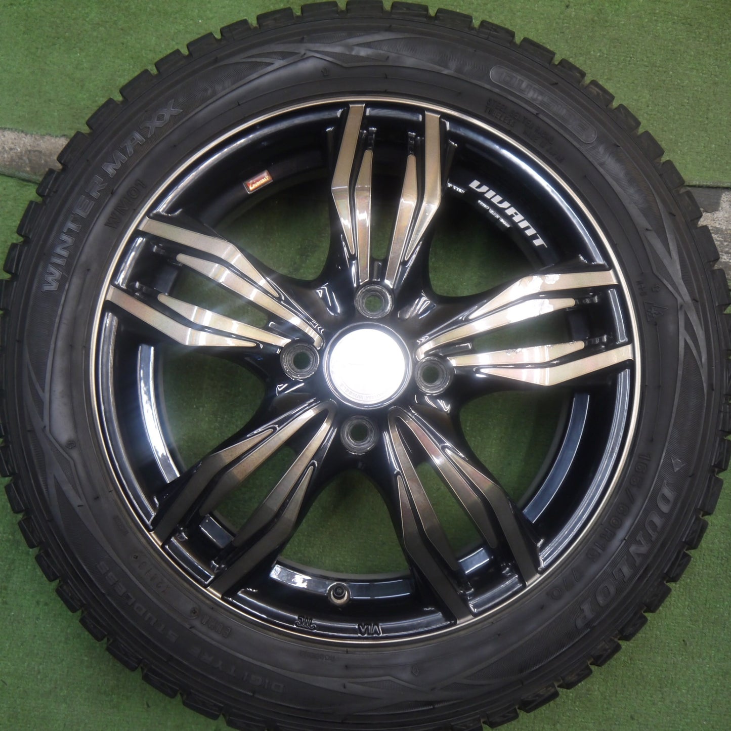 バリ溝!8.5分★Lehrmeister VIVANT 165/60R15 スタッドレス ダンロップ ウインターマックス WM01 レアマイスター ヴィヴァン ハスラー ソリオ 等 PCD100/4H★5090305Hス