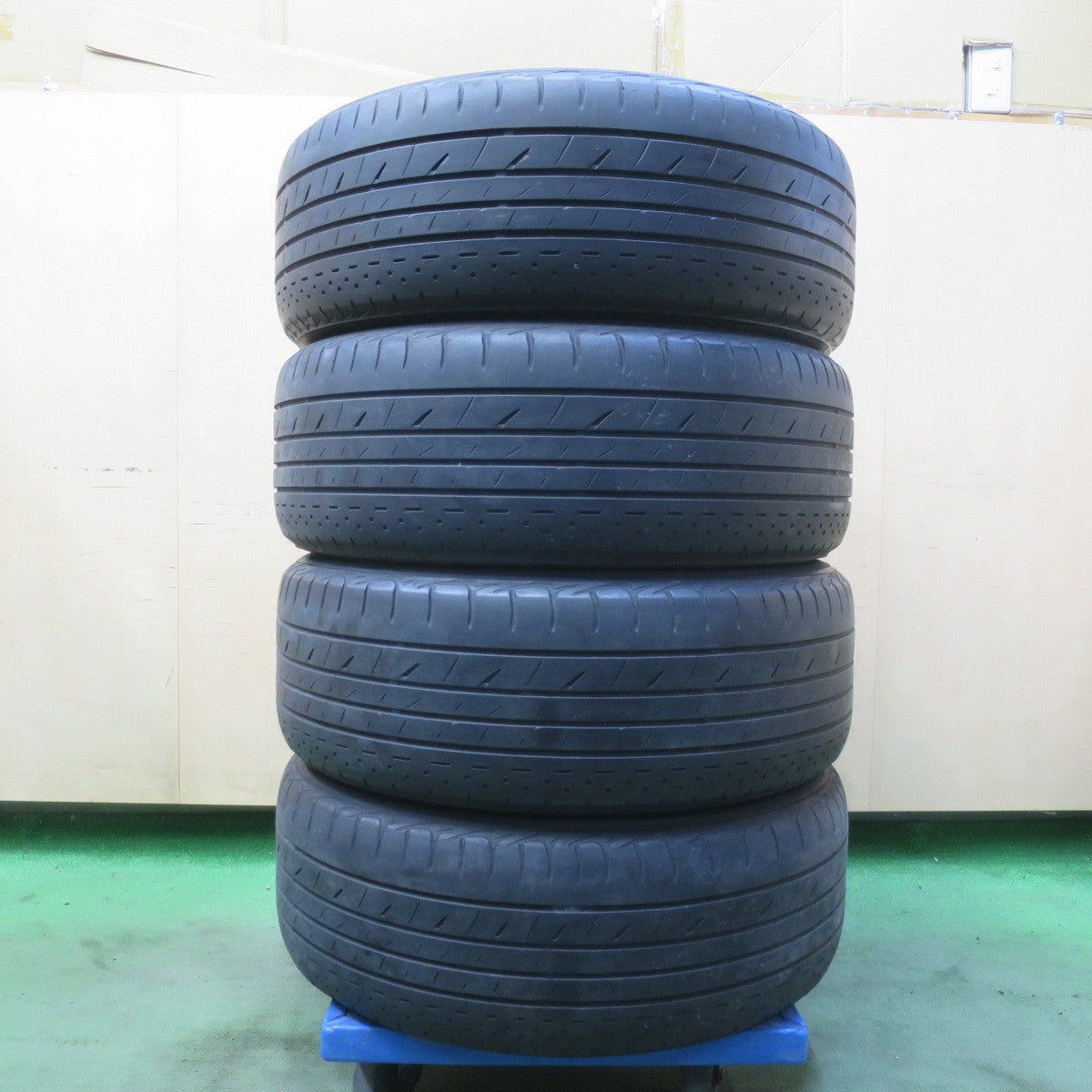 4本価格★トヨタ 50系 エスティマ 純正 215/55R17 ブリヂストン プレイズ PX-RV 17インチ PCD114.3/5H★6051904イノ